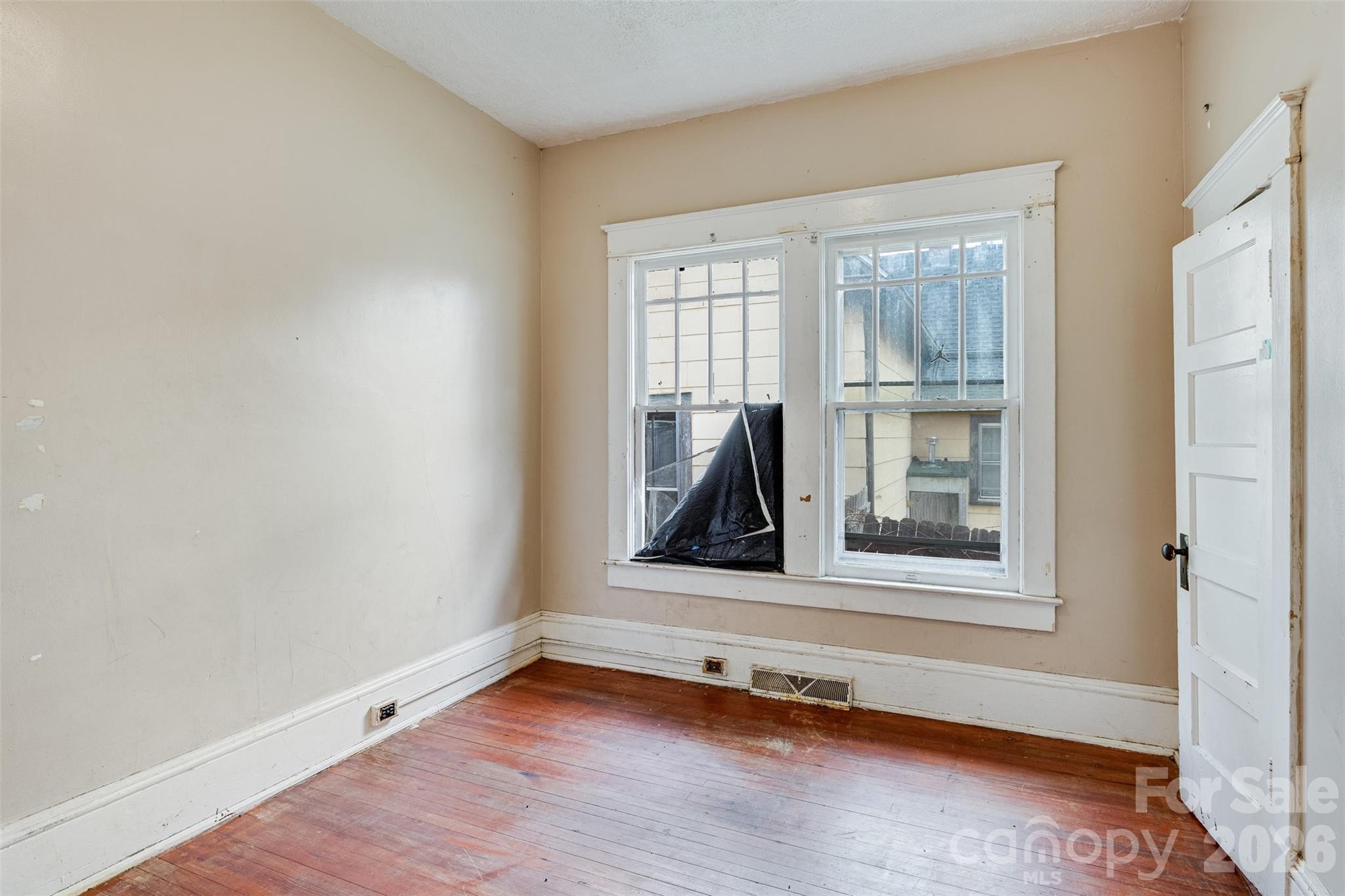1134 Wilson W Lee Boulevard — Statesville