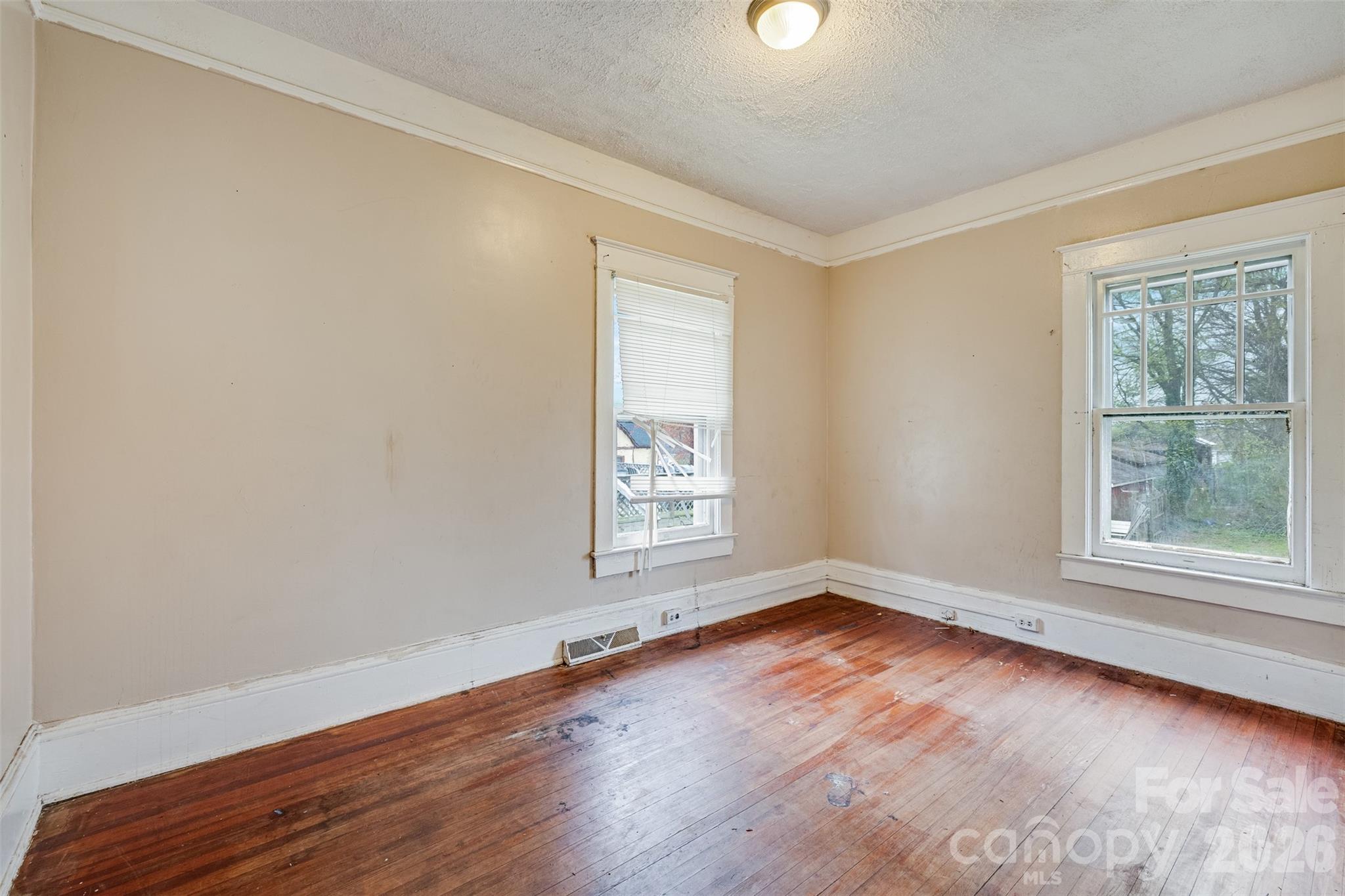 1134 Wilson W Lee Boulevard — Statesville