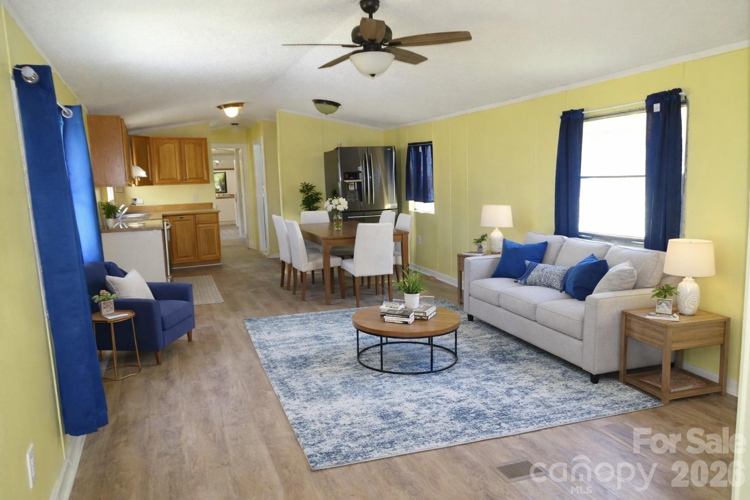 453 Riverview Lane — Lexington