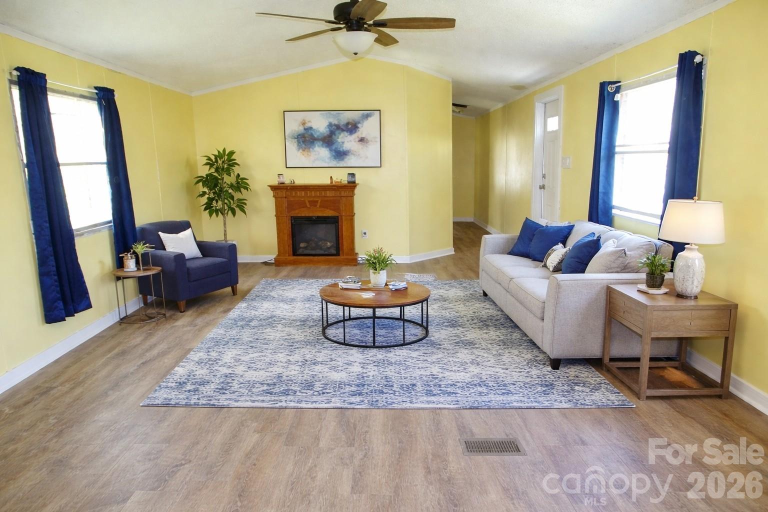453 Riverview Lane — Lexington