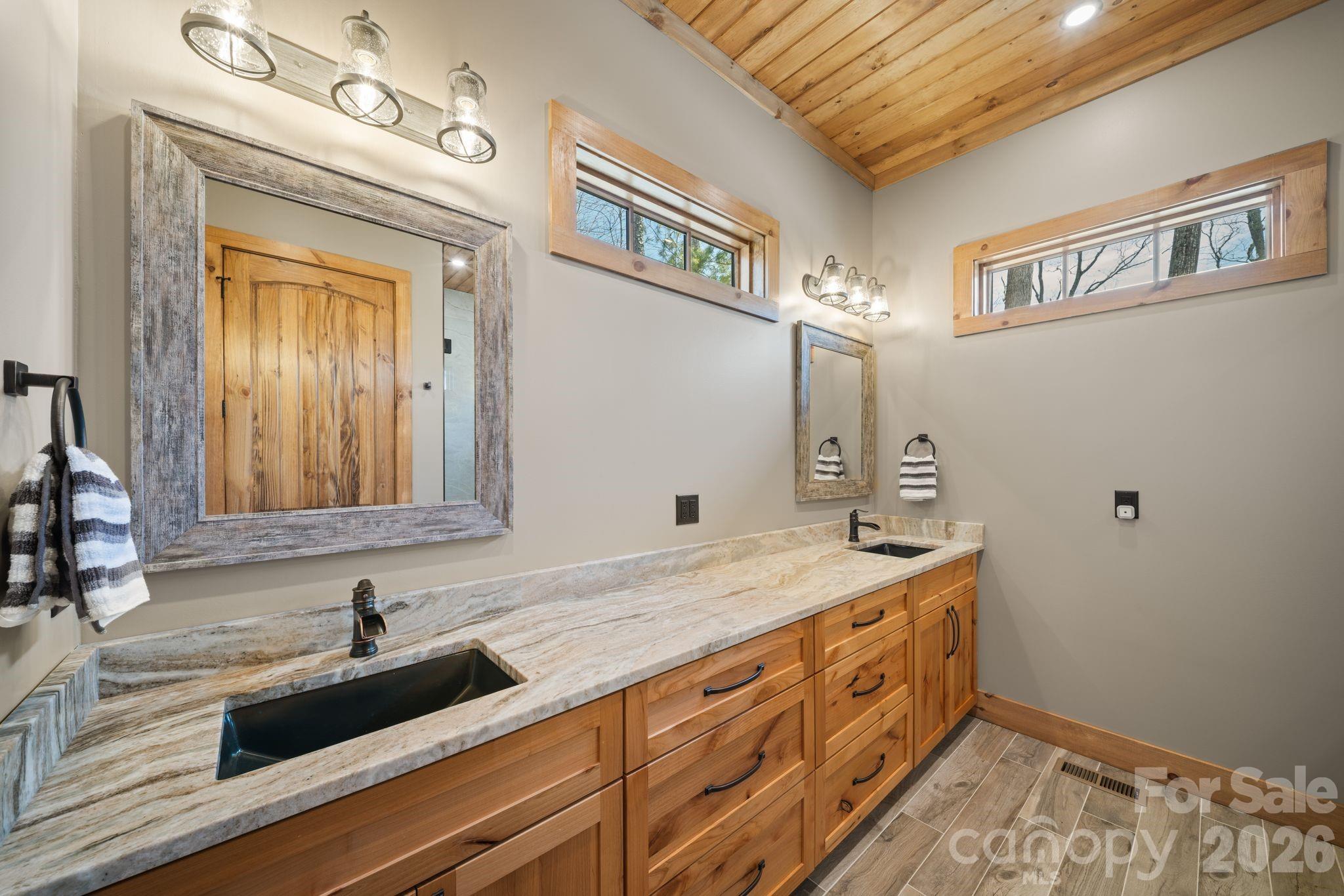 296 Austin Mountain Drive — Burnsville