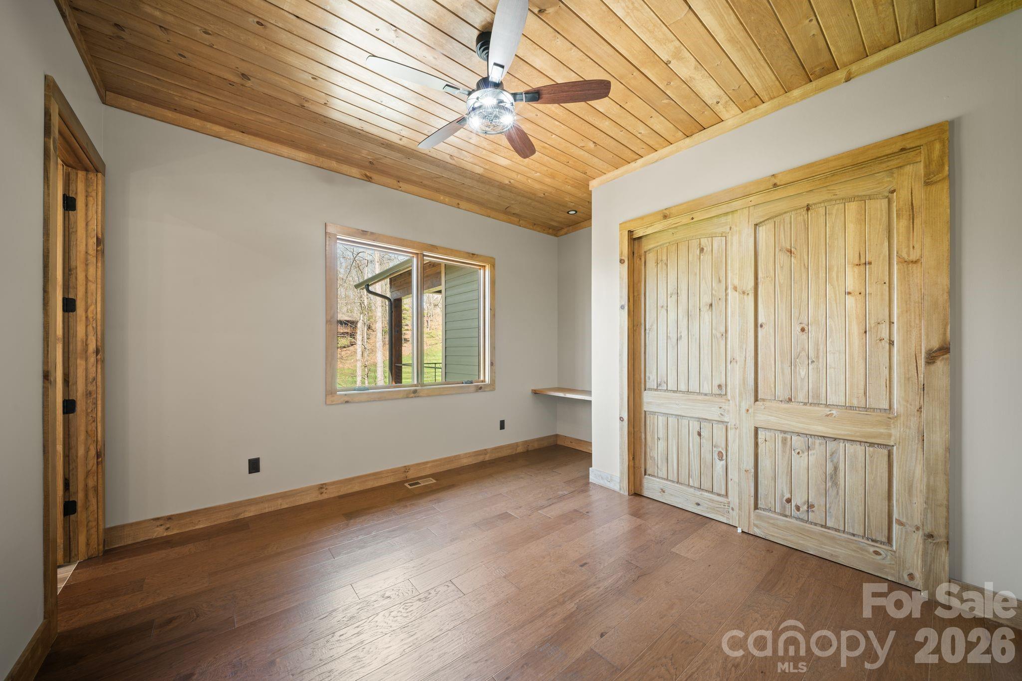 296 Austin Mountain Drive — Burnsville