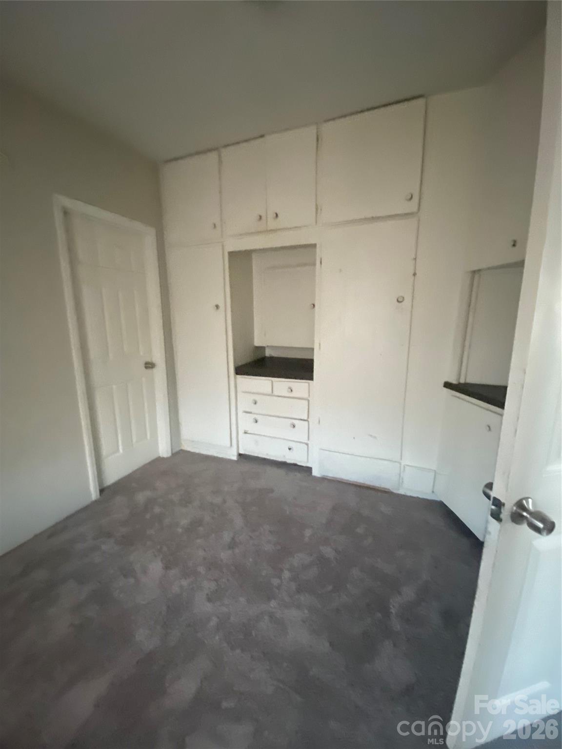 303 Rogers Lake Road — Kannapolis