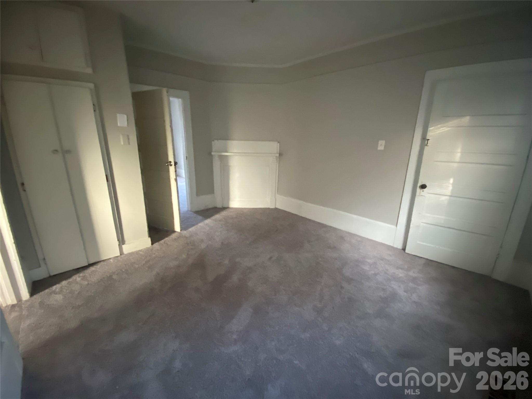 303 Rogers Lake Road — Kannapolis