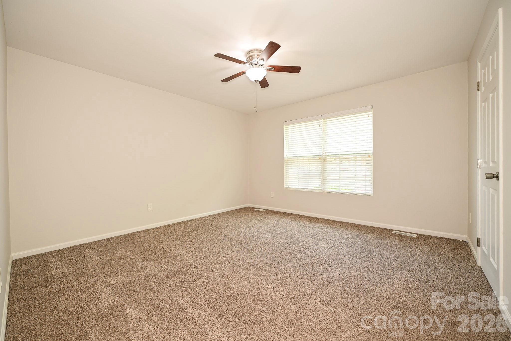 105 Woodland Lane — Monroe