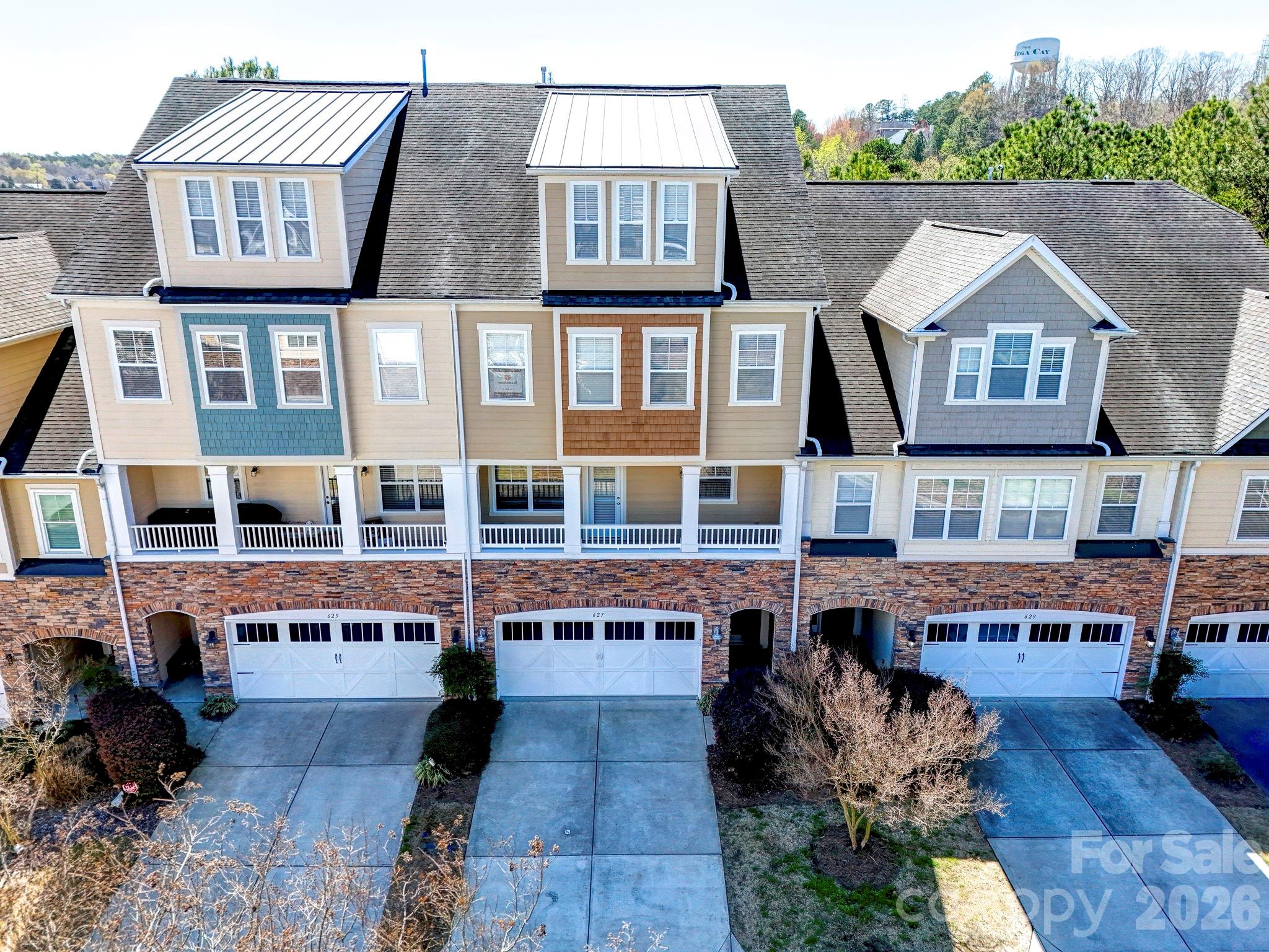 627 Sunfish Lane — Tega Cay