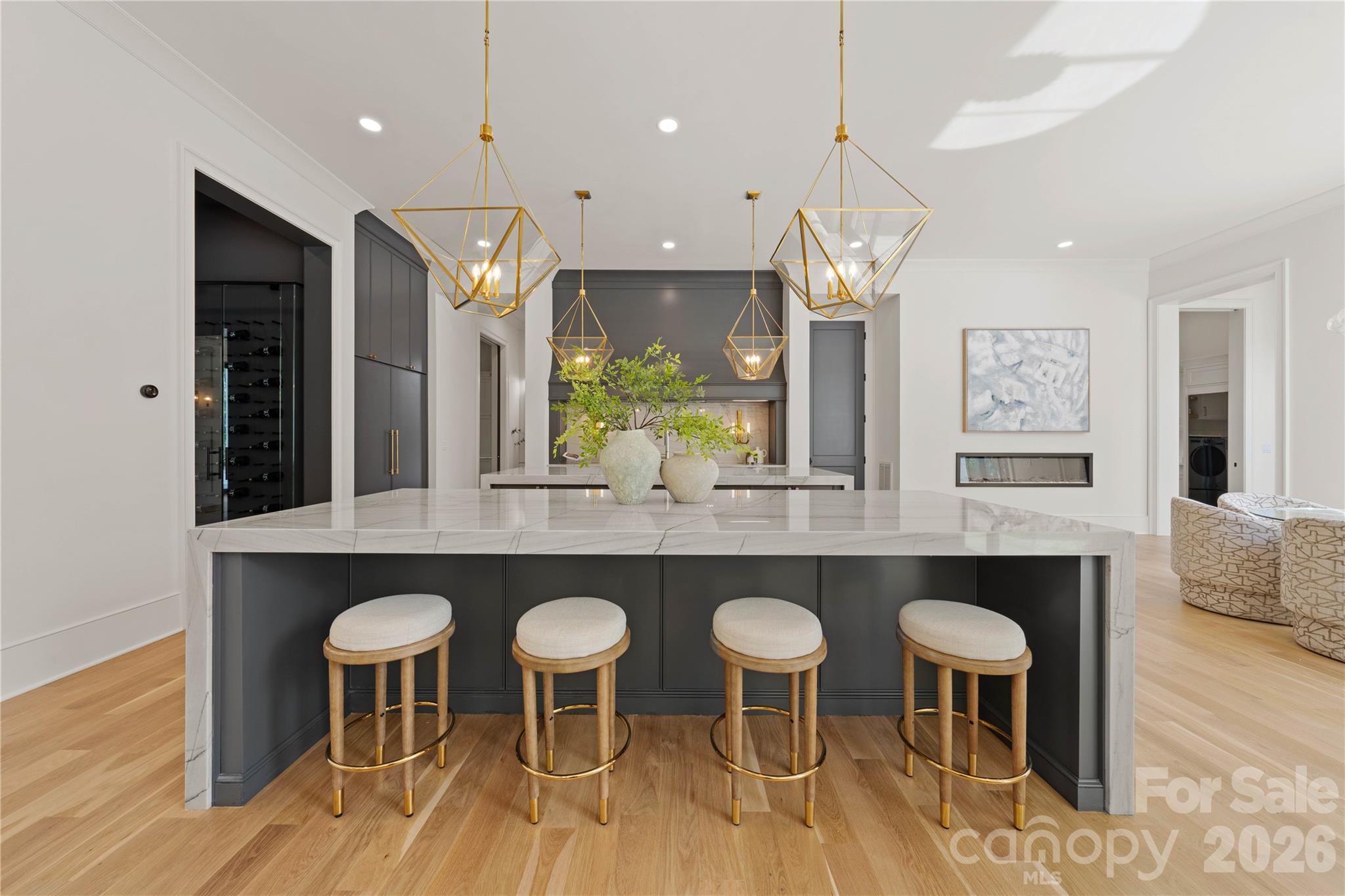 2208 Overhill Road — Charlotte