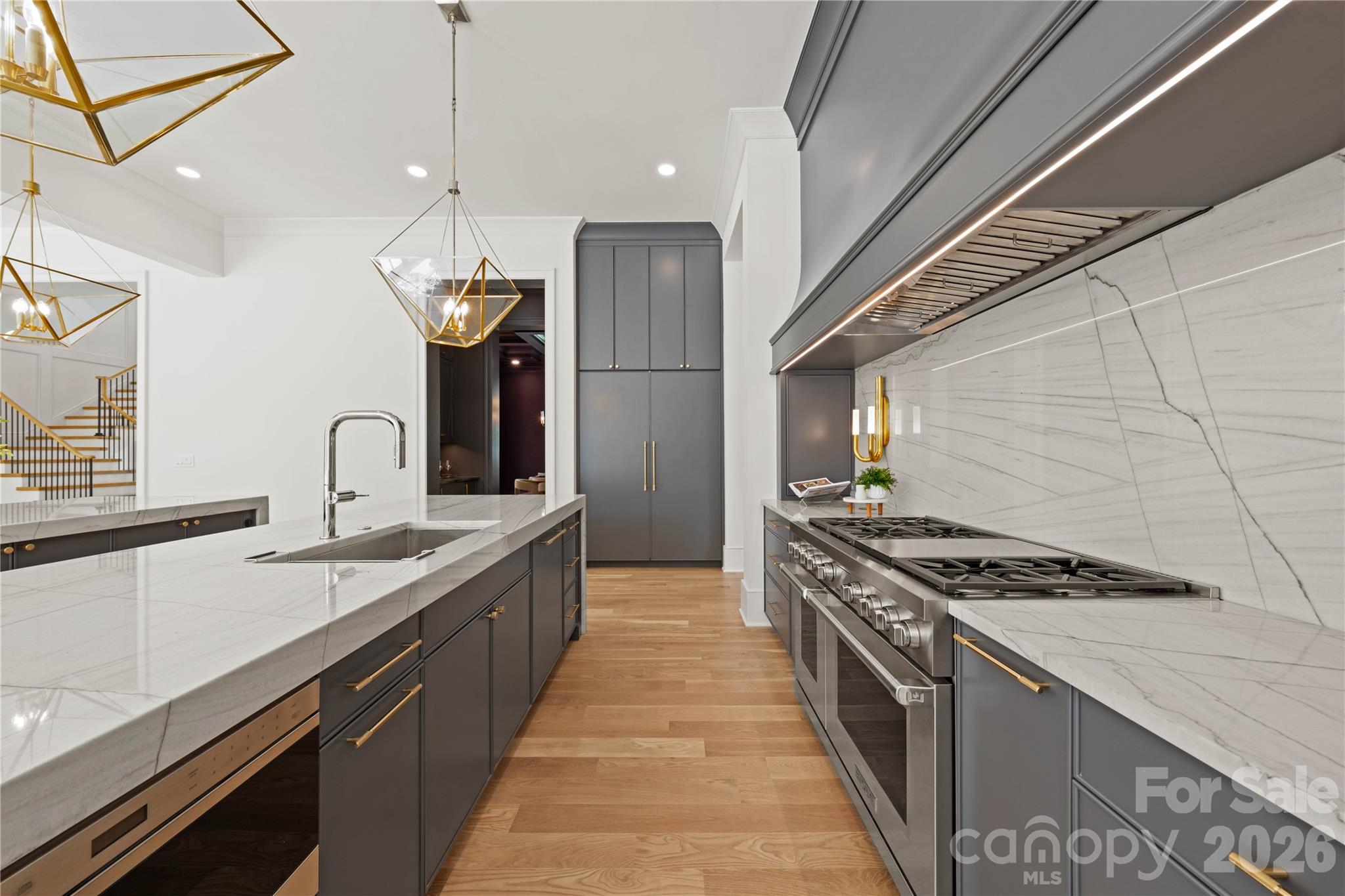 2208 Overhill Road — Charlotte