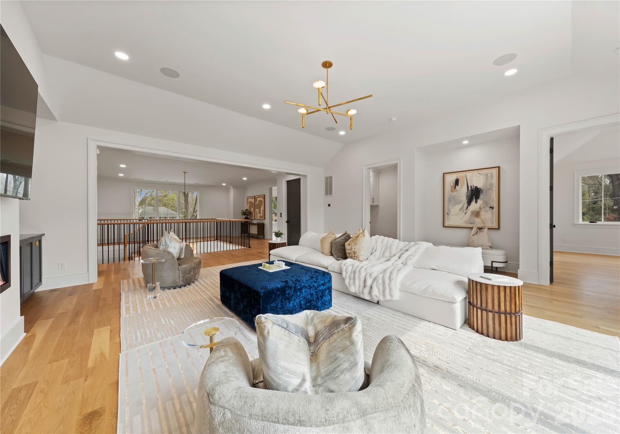 2208 Overhill Road — Charlotte