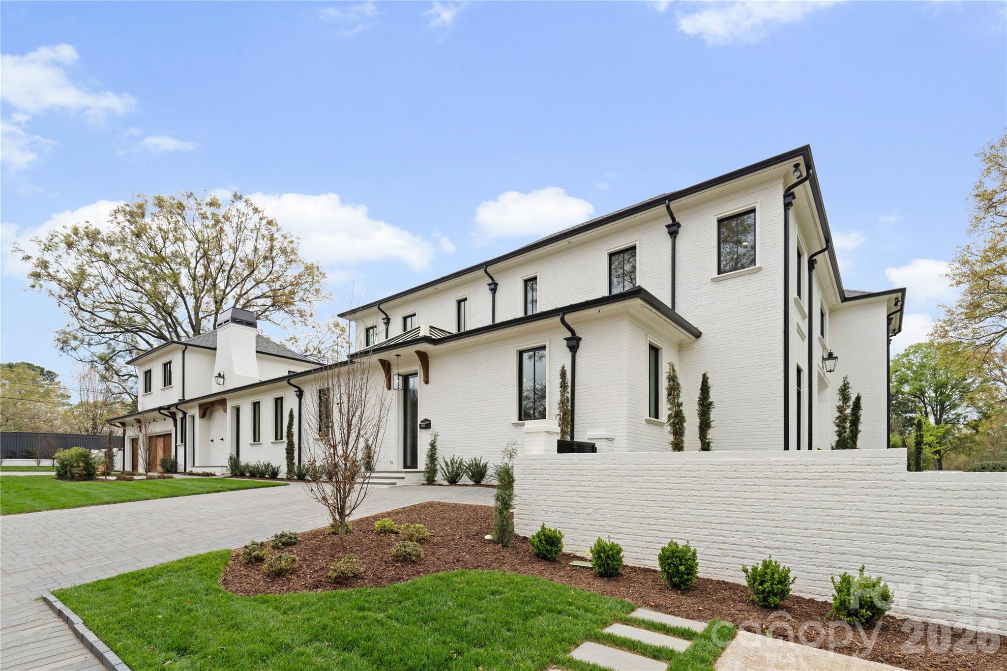 2208 Overhill Road — Charlotte