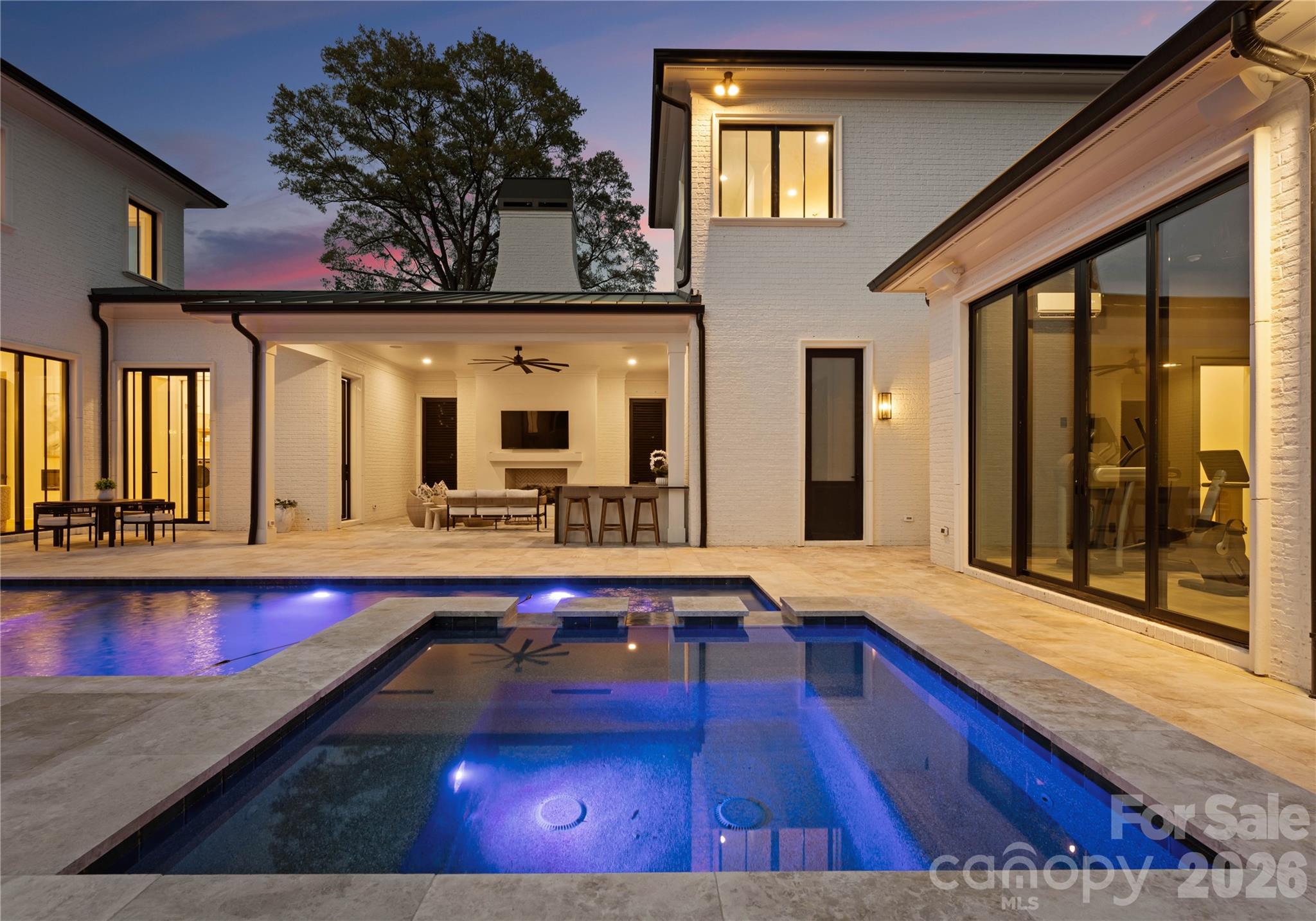 2208 Overhill Road — Charlotte