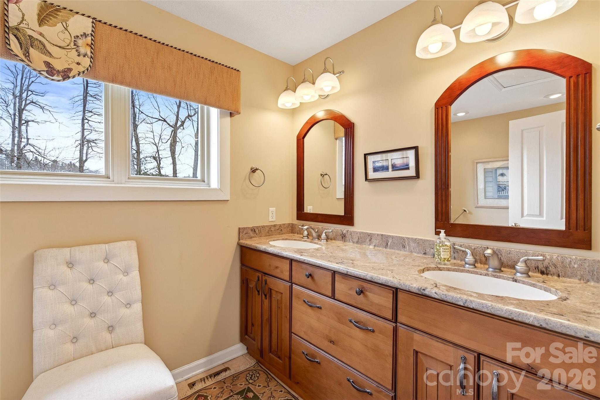 600 Sassafras Drive — Spruce Pine