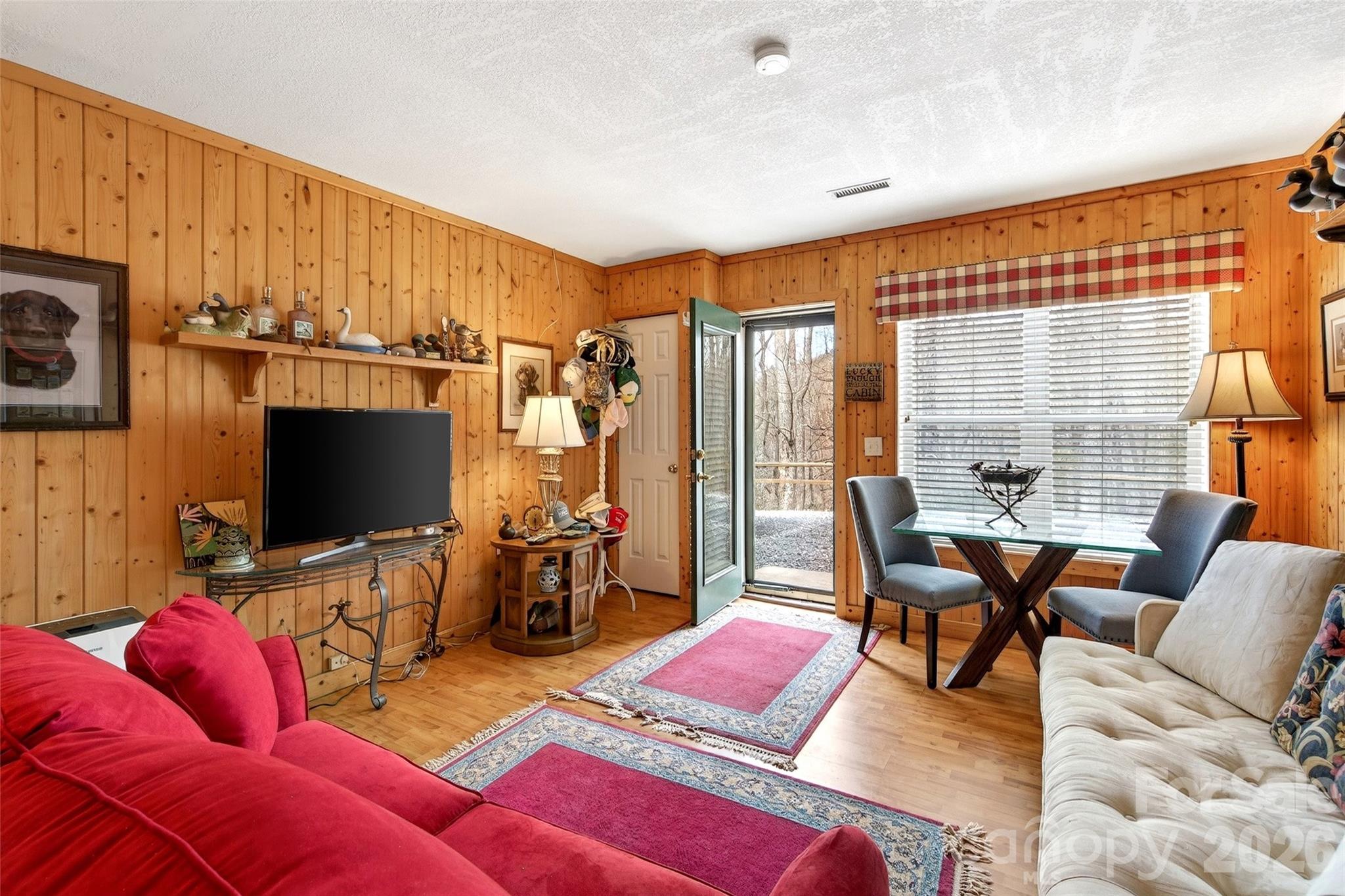 600 Sassafras Drive — Spruce Pine