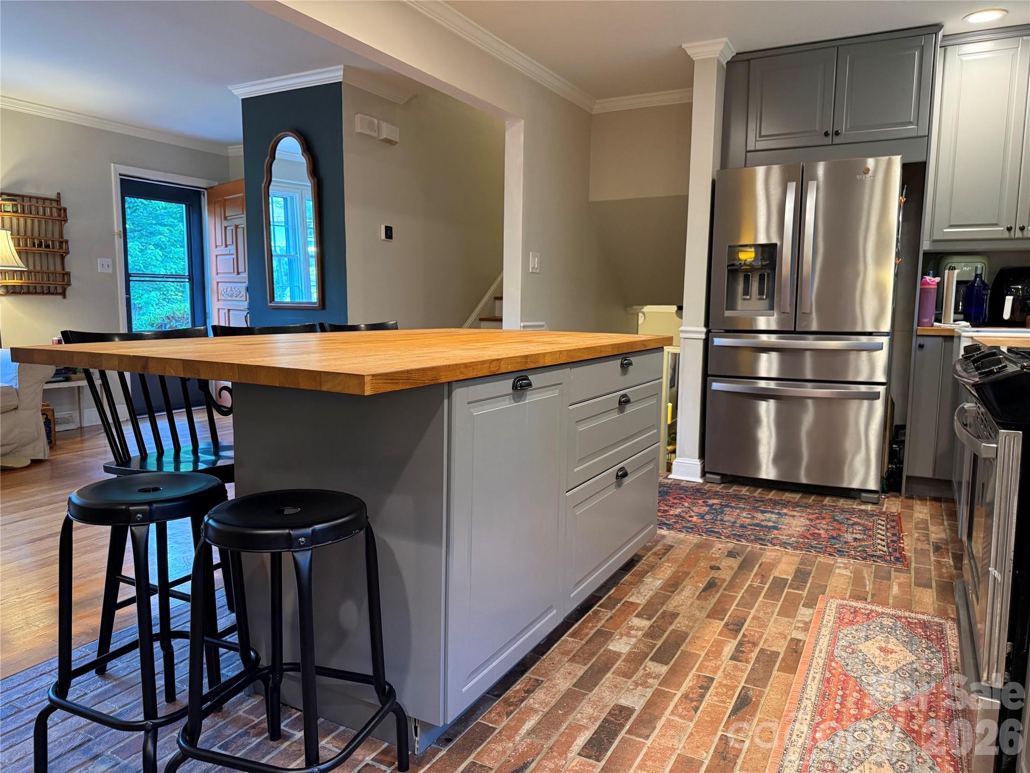 6701 Rugby Lane — Charlotte