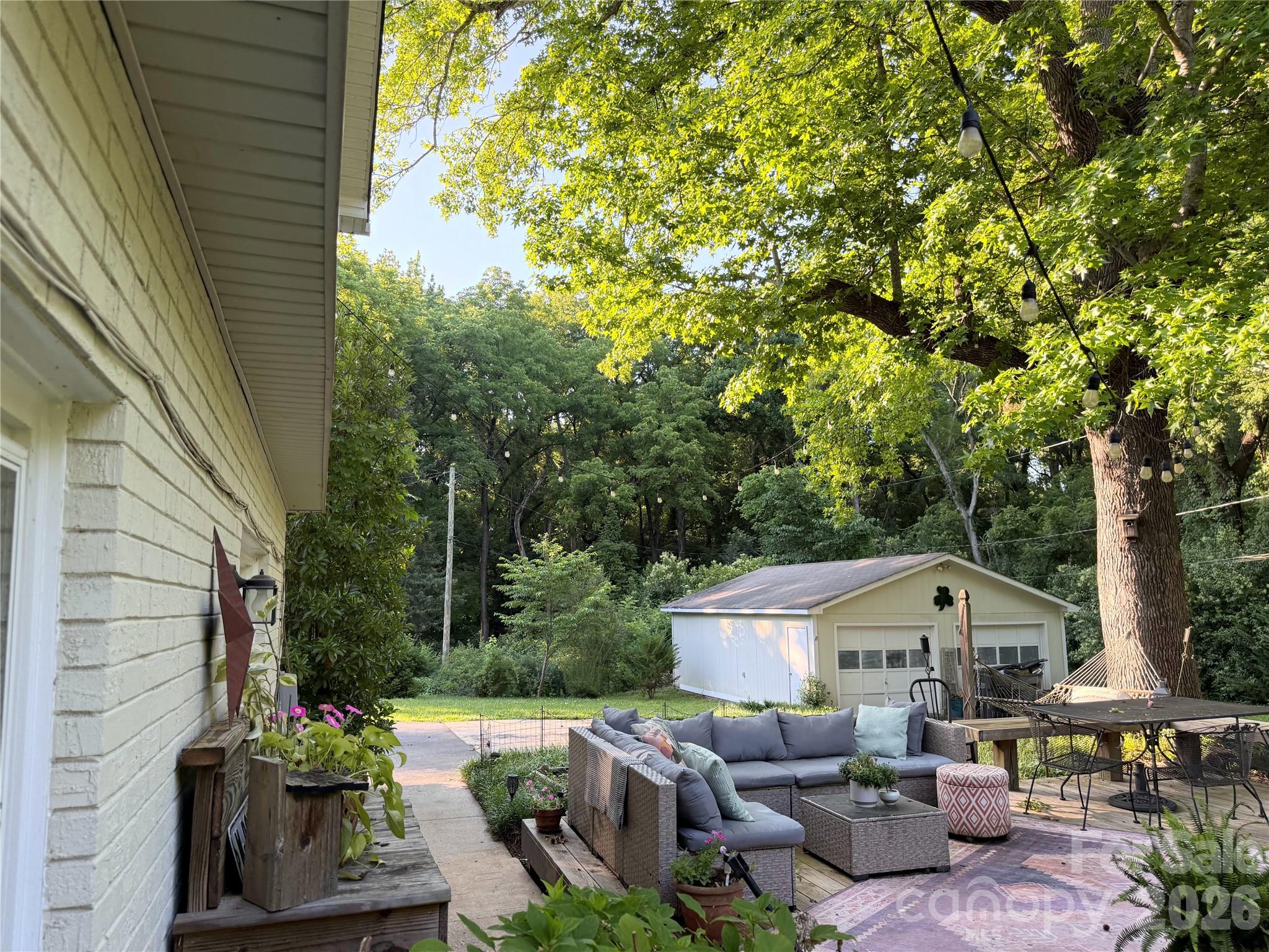 6701 Rugby Lane — Charlotte