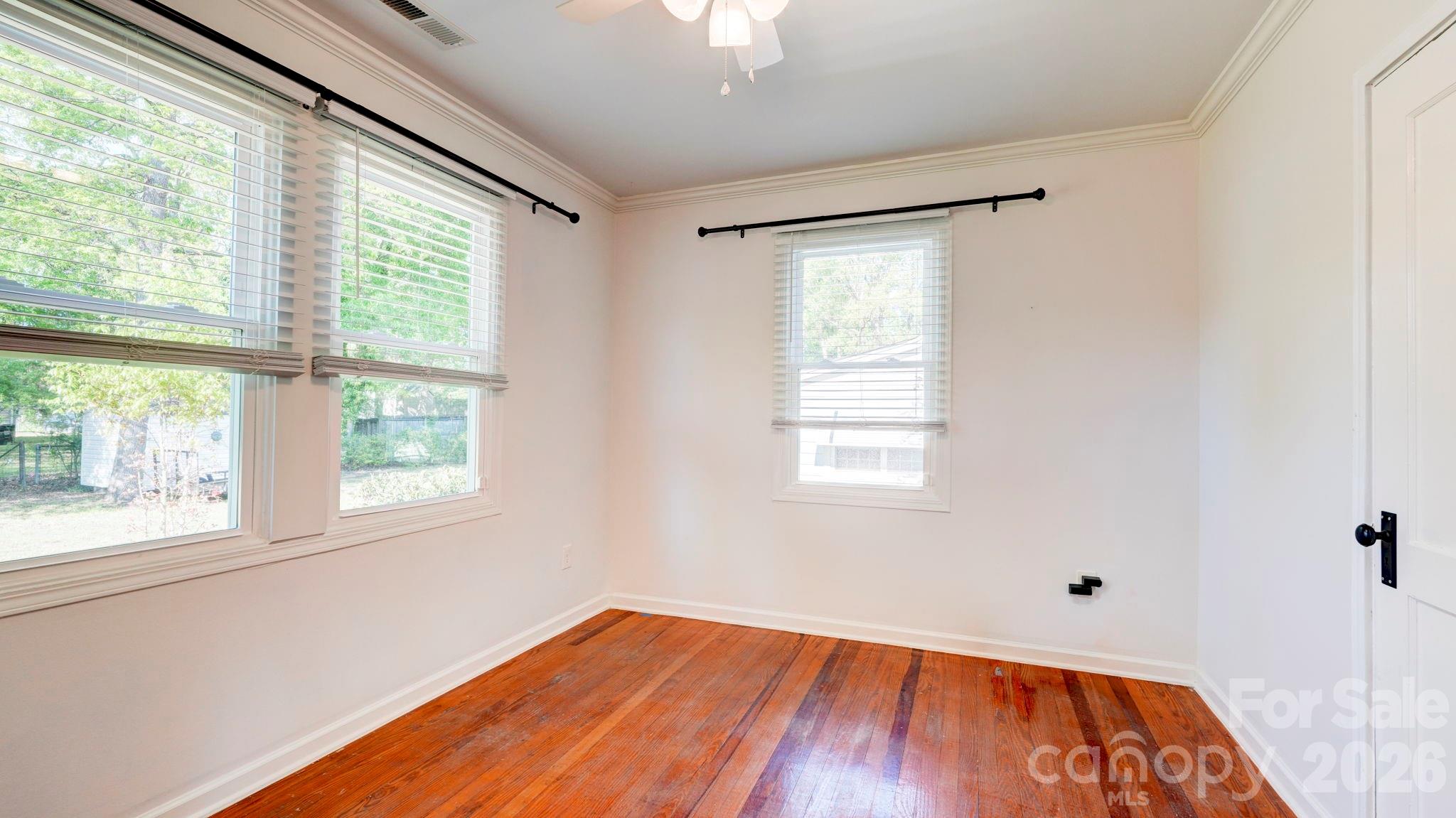37 Oak Drive SW — Concord