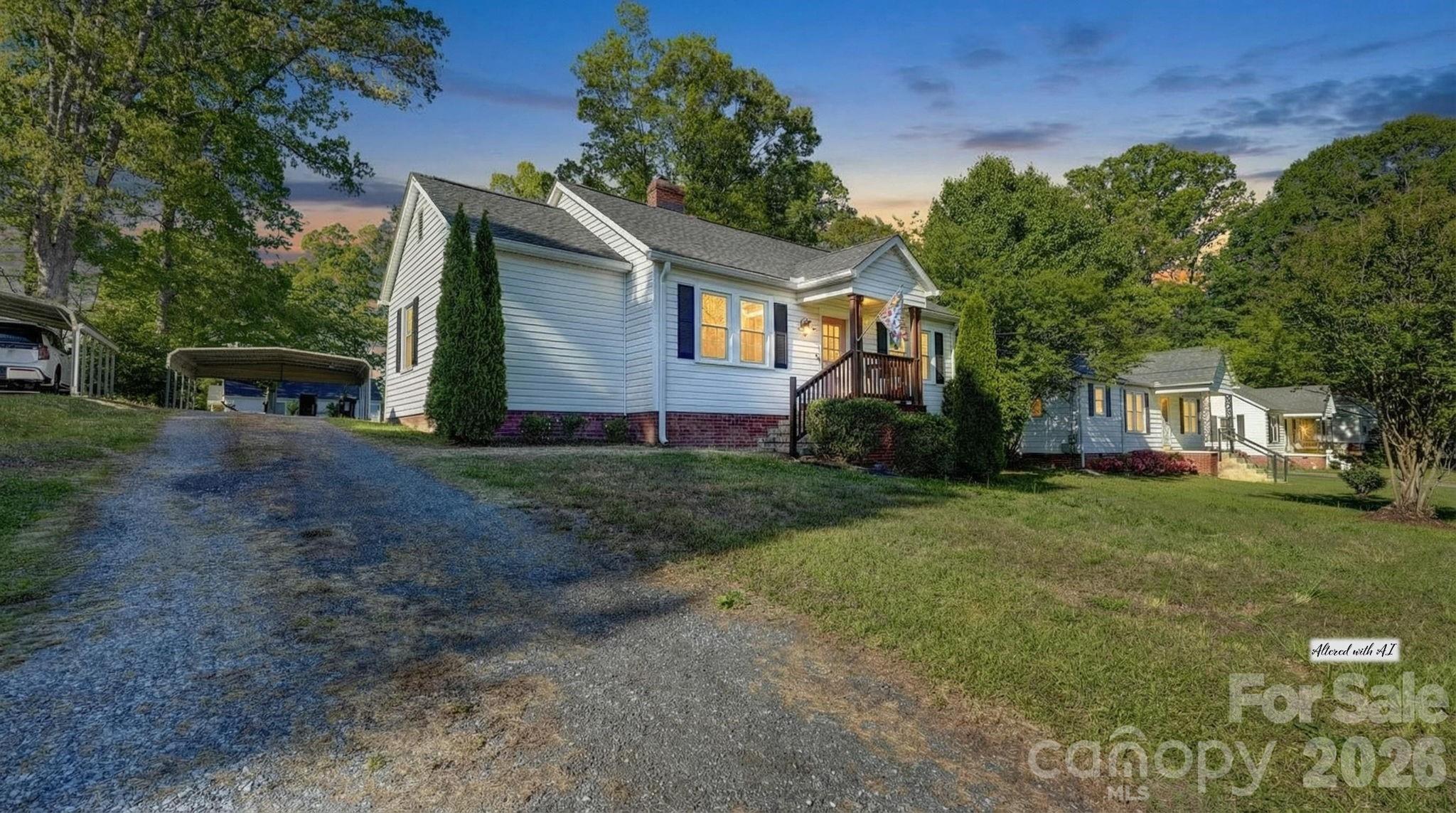 37 Oak Drive SW — Concord
