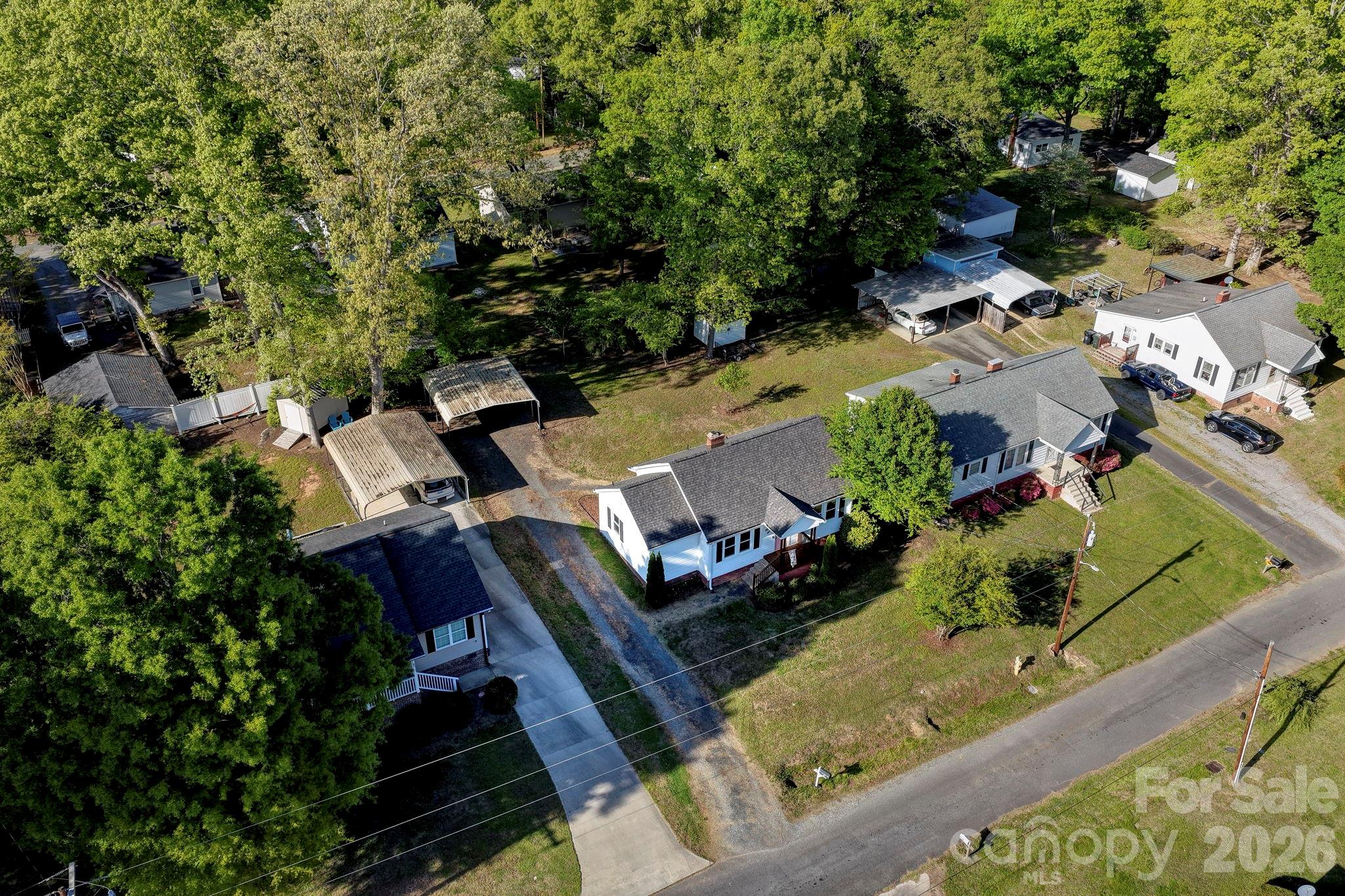 37 Oak Drive SW — Concord