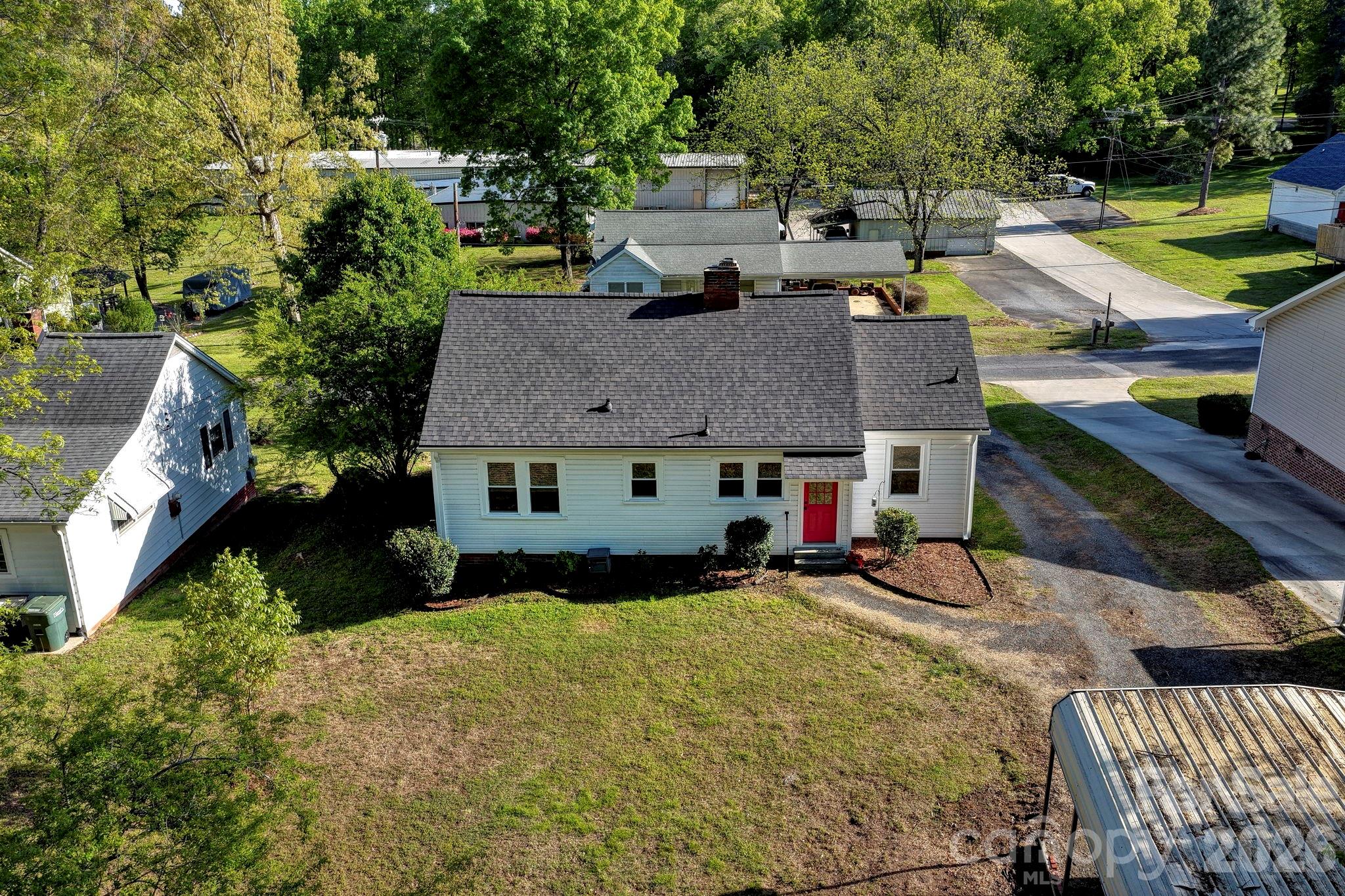 37 Oak Drive SW — Concord