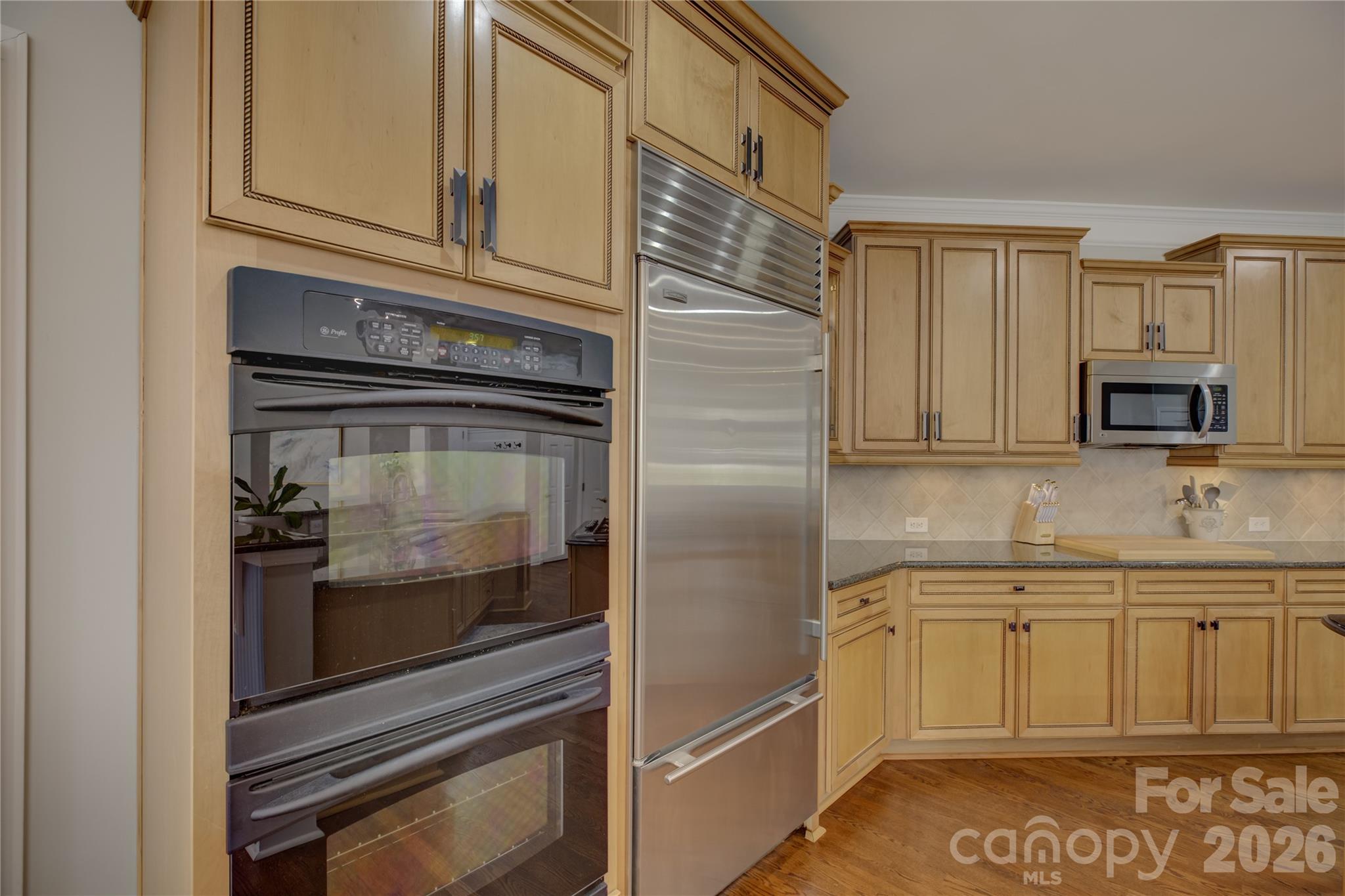 16915 Turtle Point Road — Charlotte