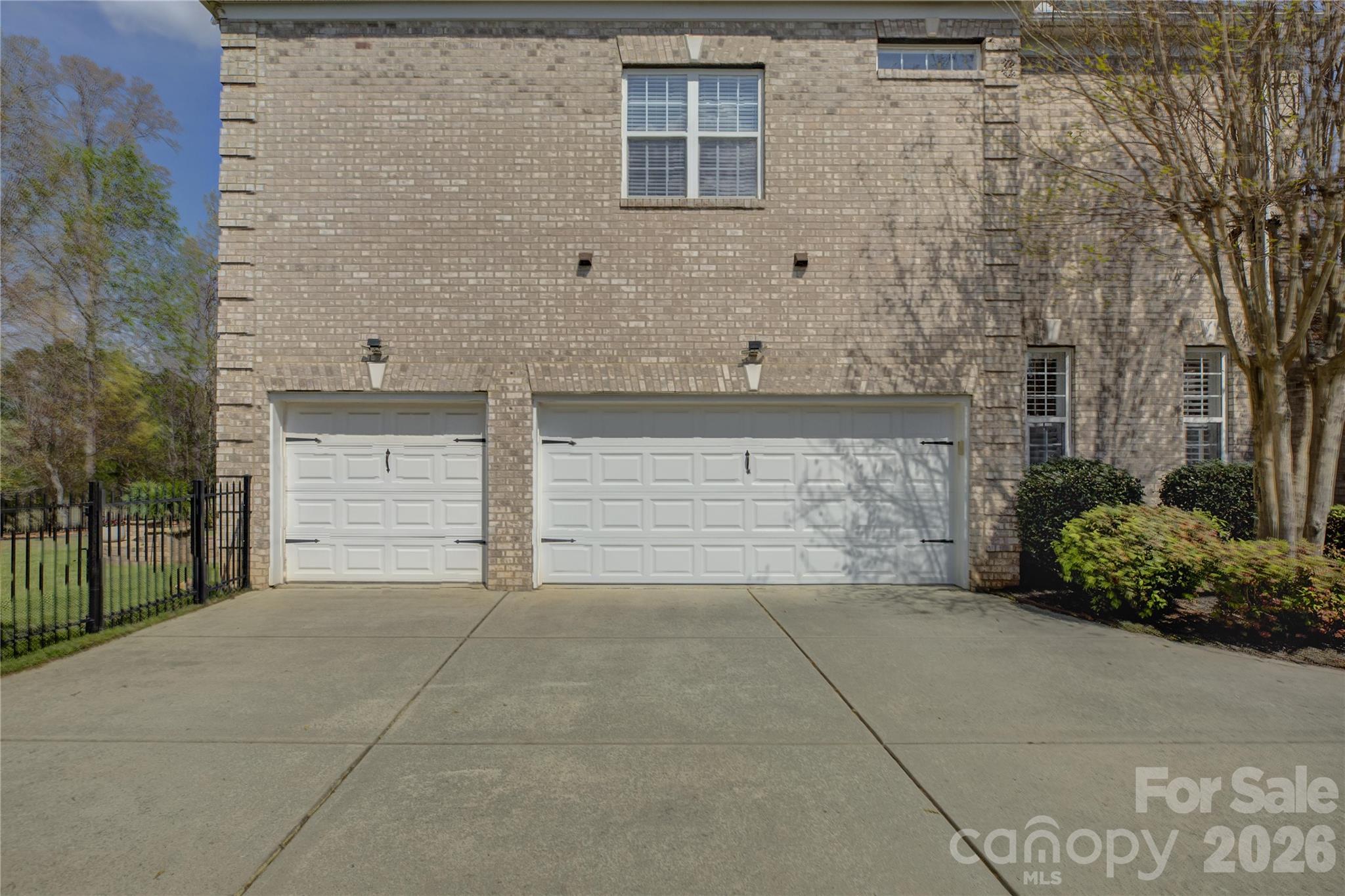 16915 Turtle Point Road — Charlotte