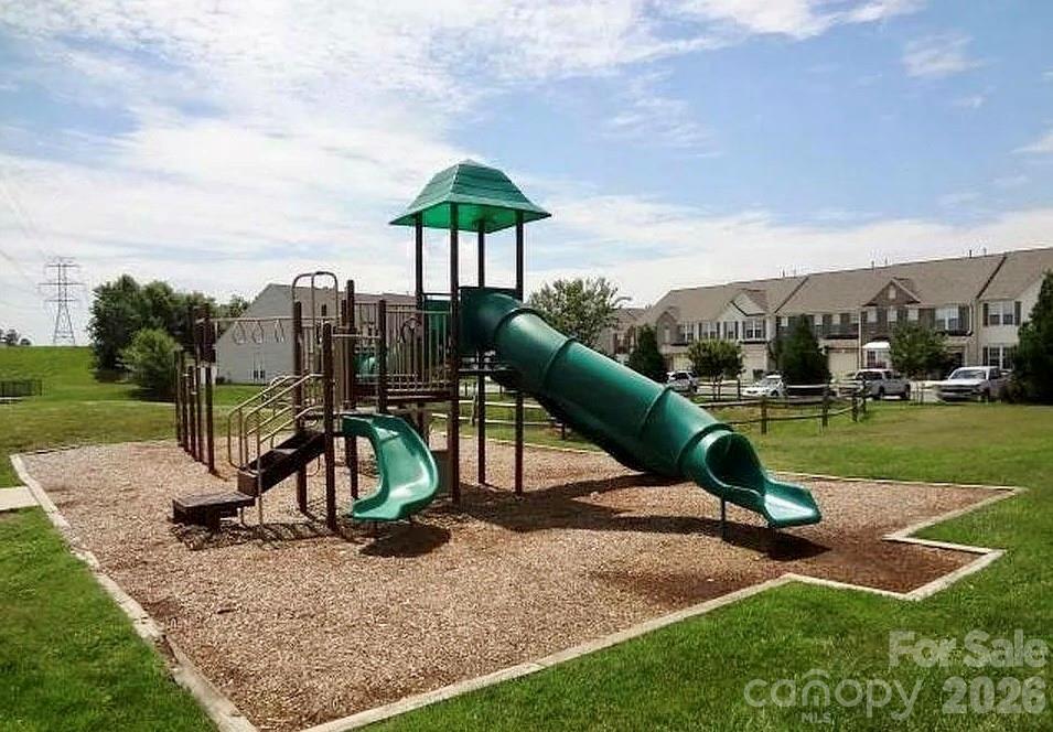 183 Autumn Falls Drive — Clover