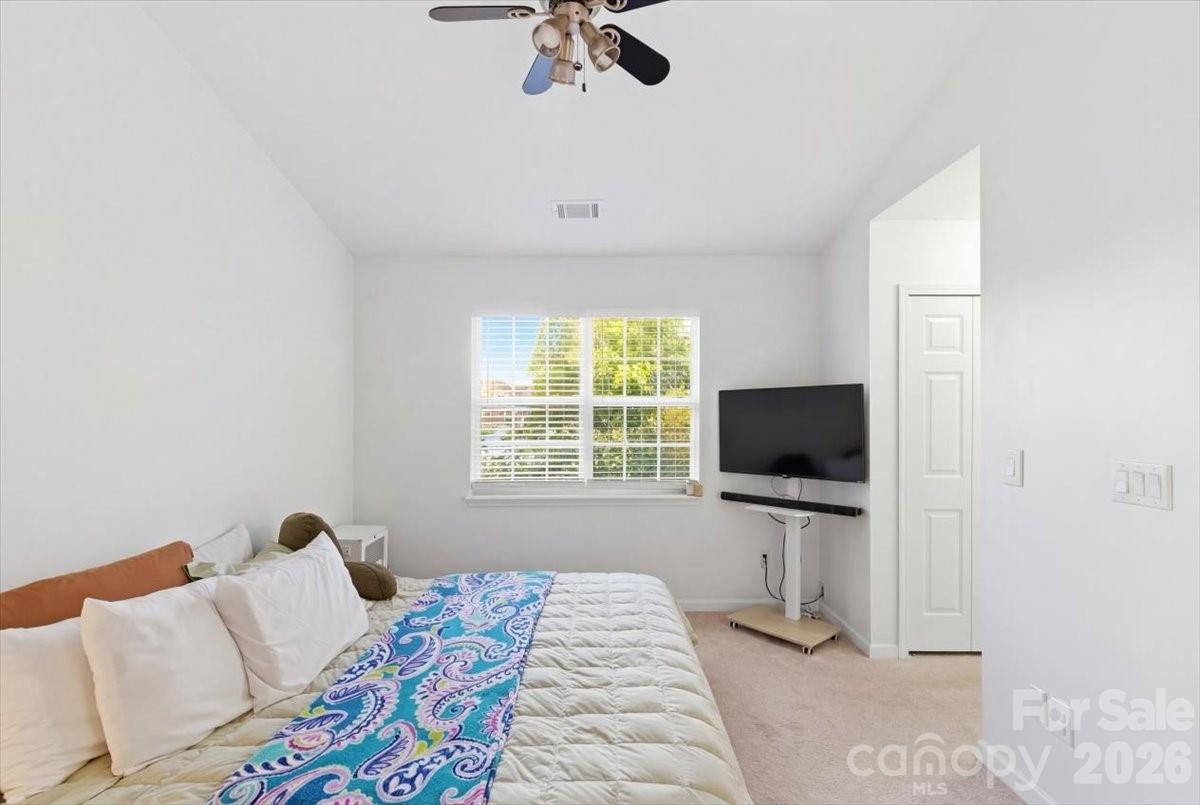 6475 Saint Bernard Way — Charlotte