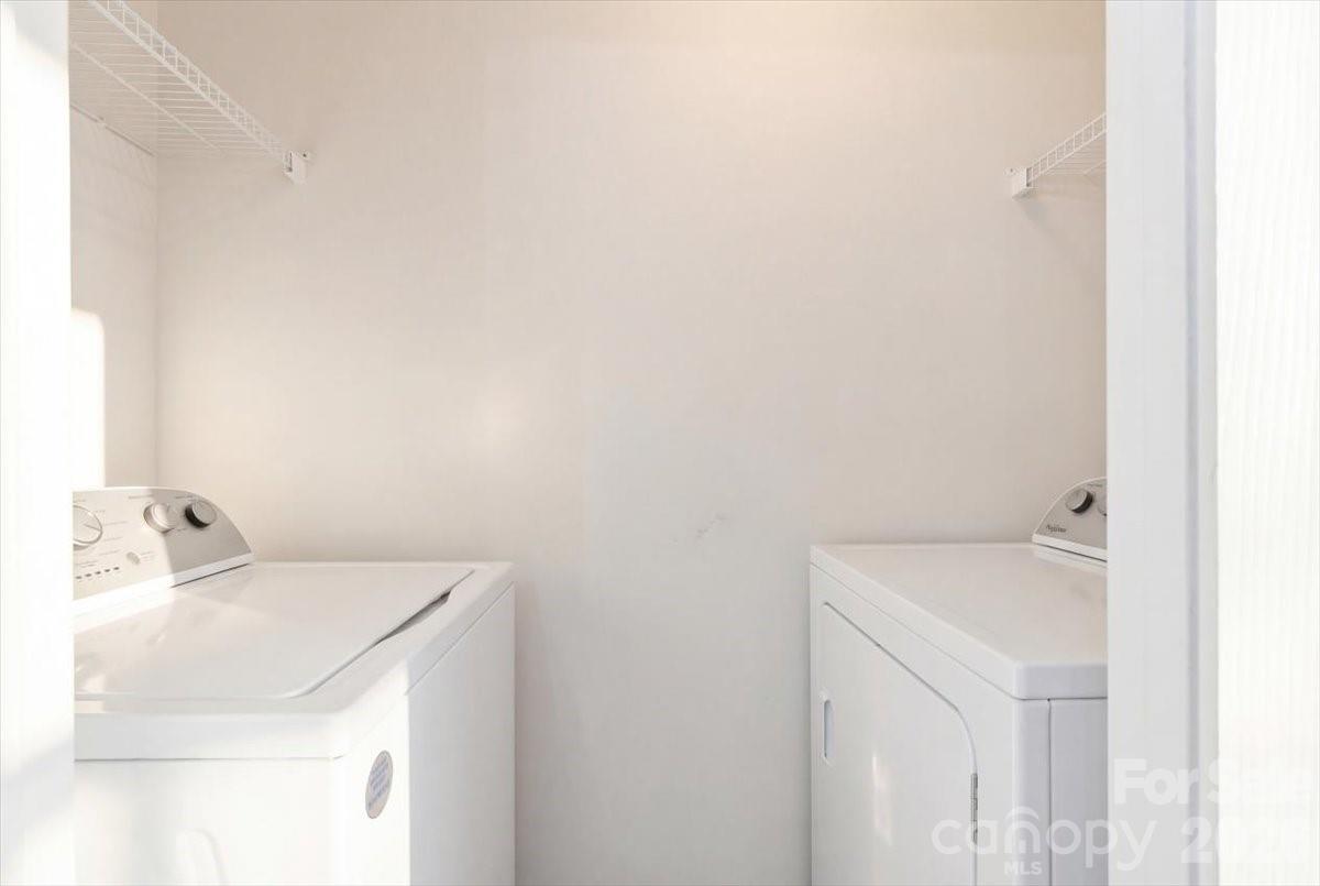 6475 Saint Bernard Way — Charlotte