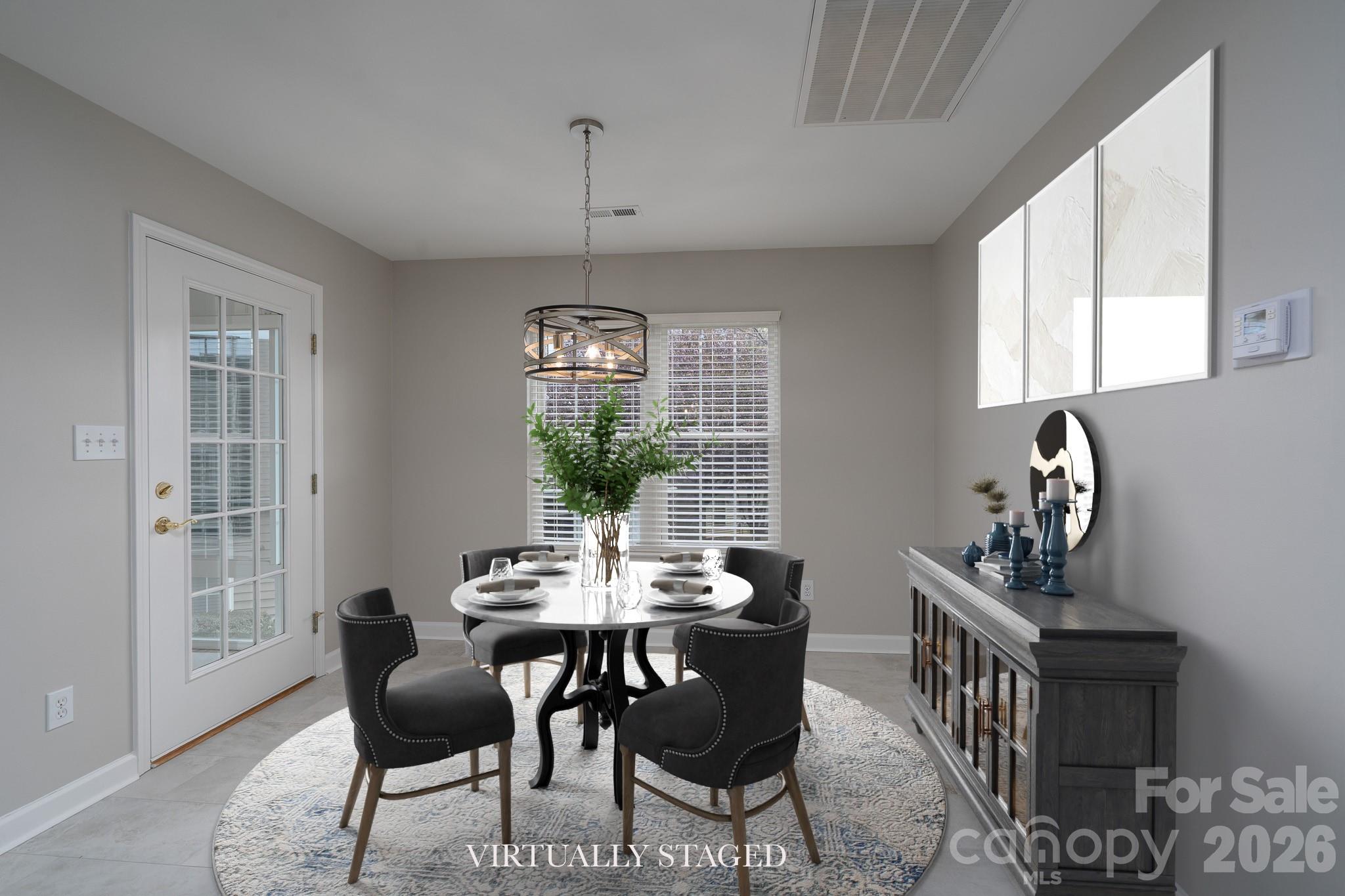 102 KESWICK Lane — Mooresville
