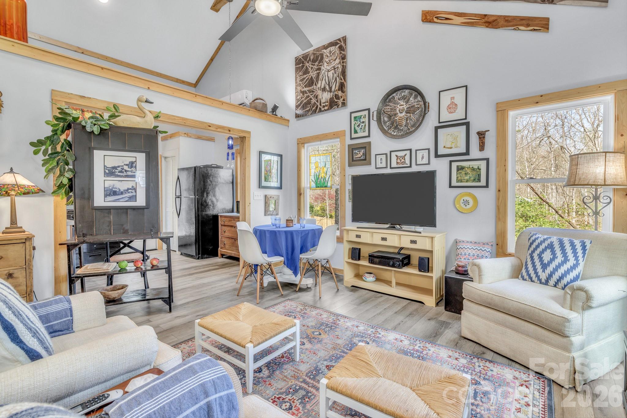74 S Alta Vista Drive — Saluda
