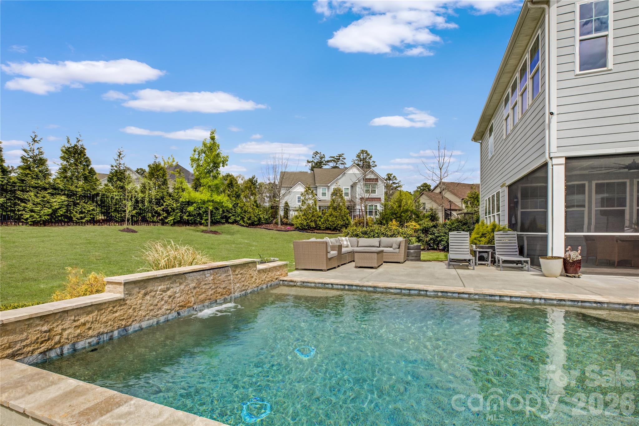 17204 Saranita Lane — Charlotte