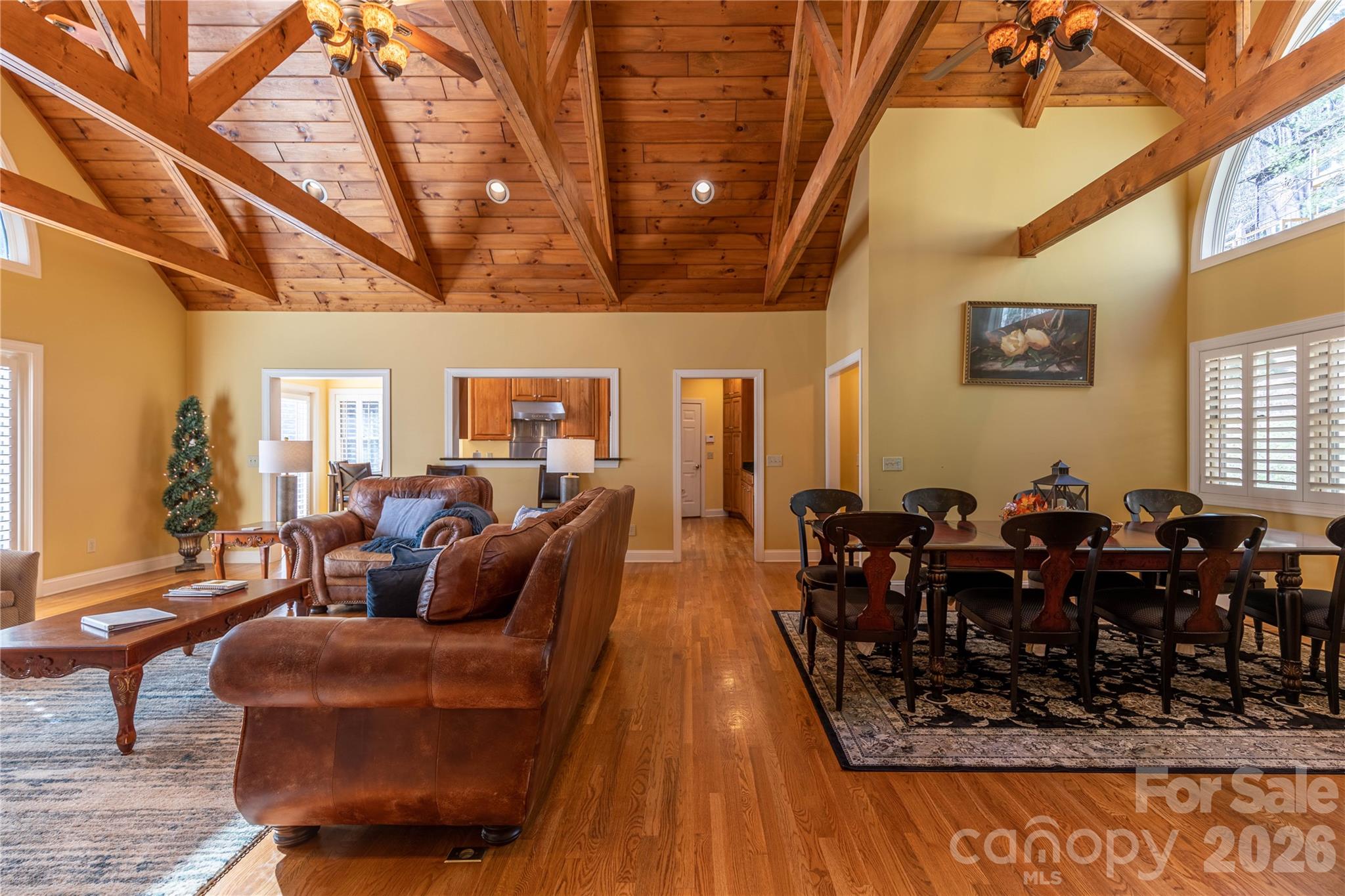 446 Windridge Drive — Sugar Grove