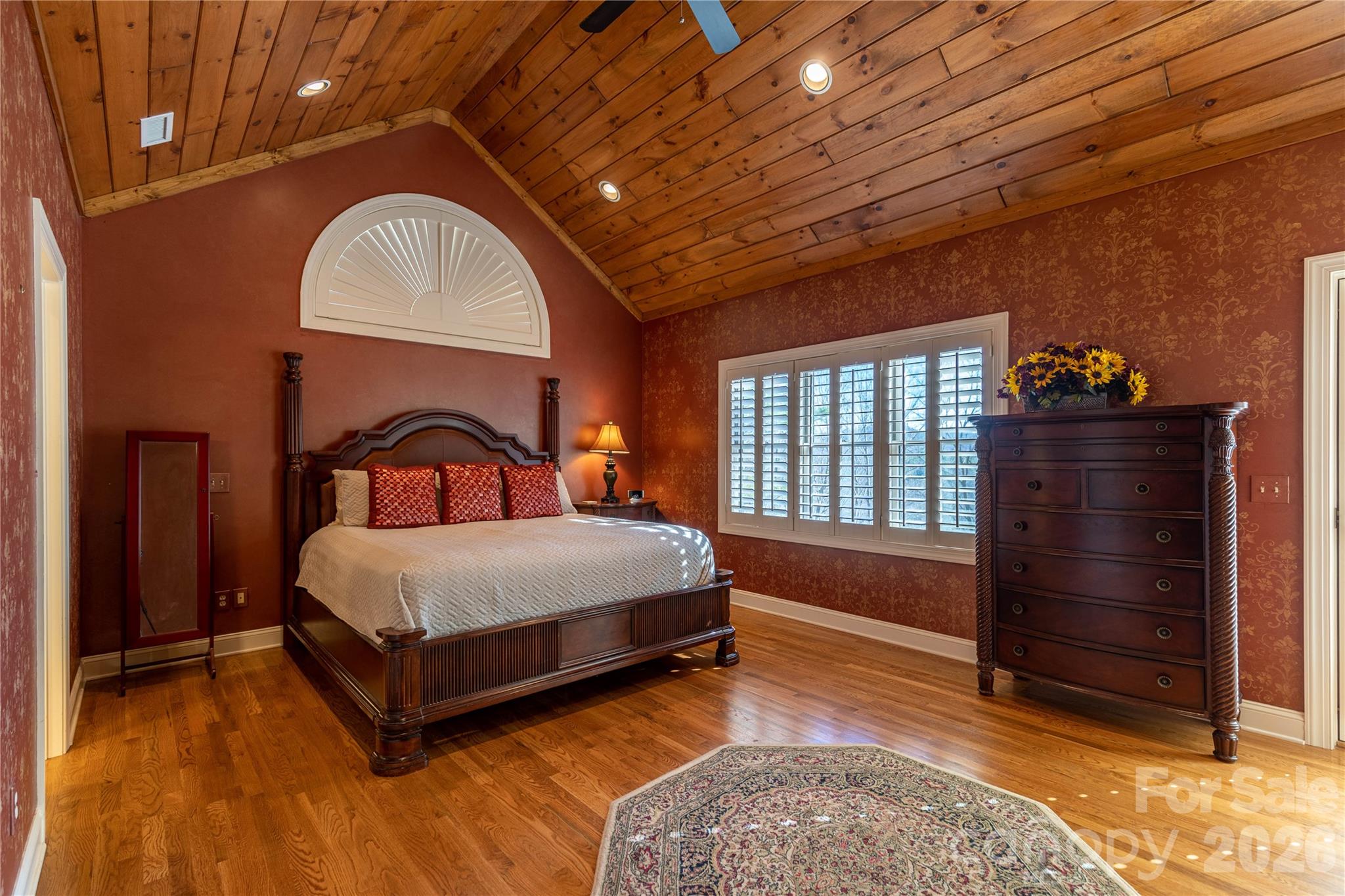 446 Windridge Drive — Sugar Grove