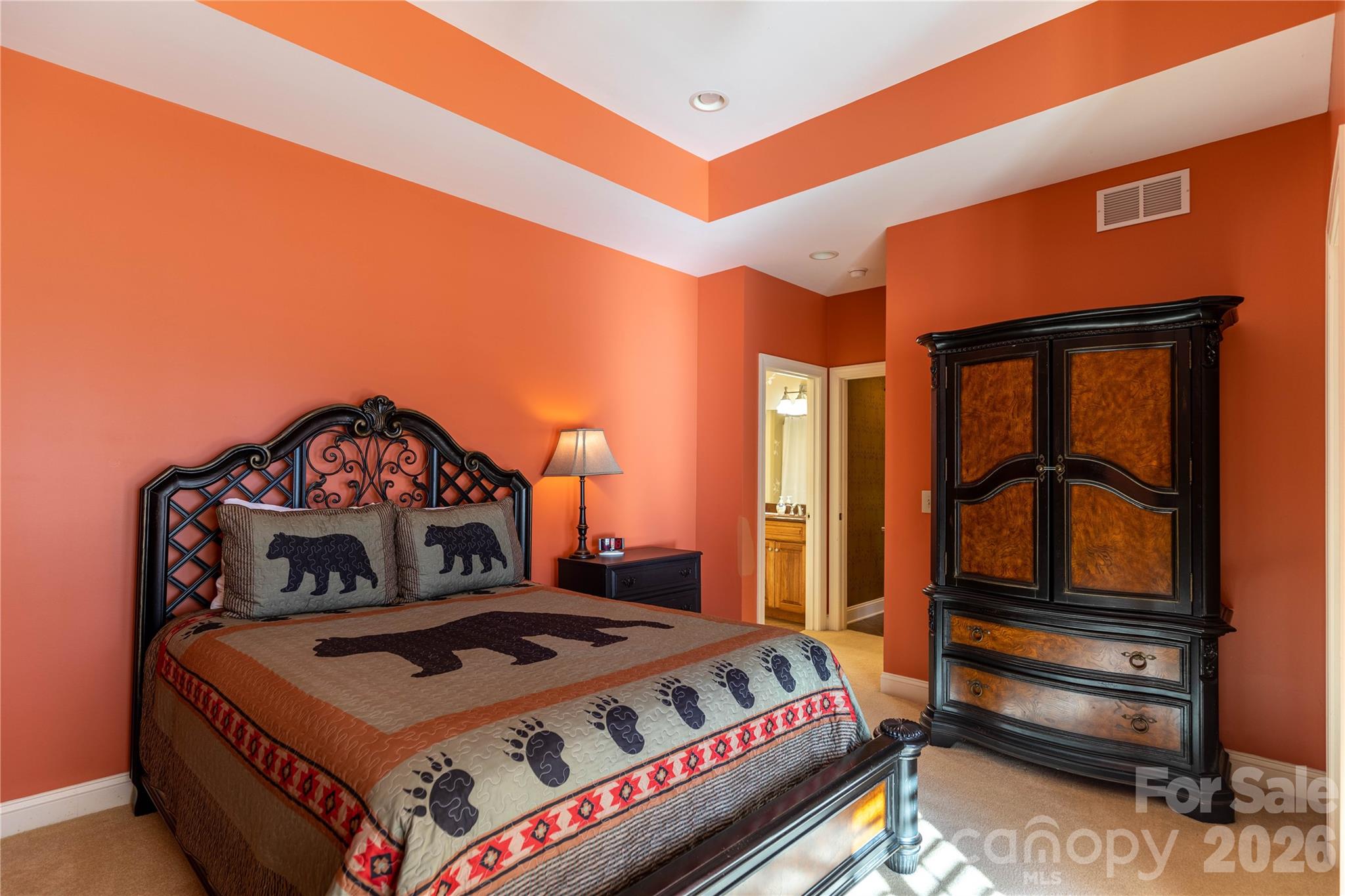 446 Windridge Drive — Sugar Grove