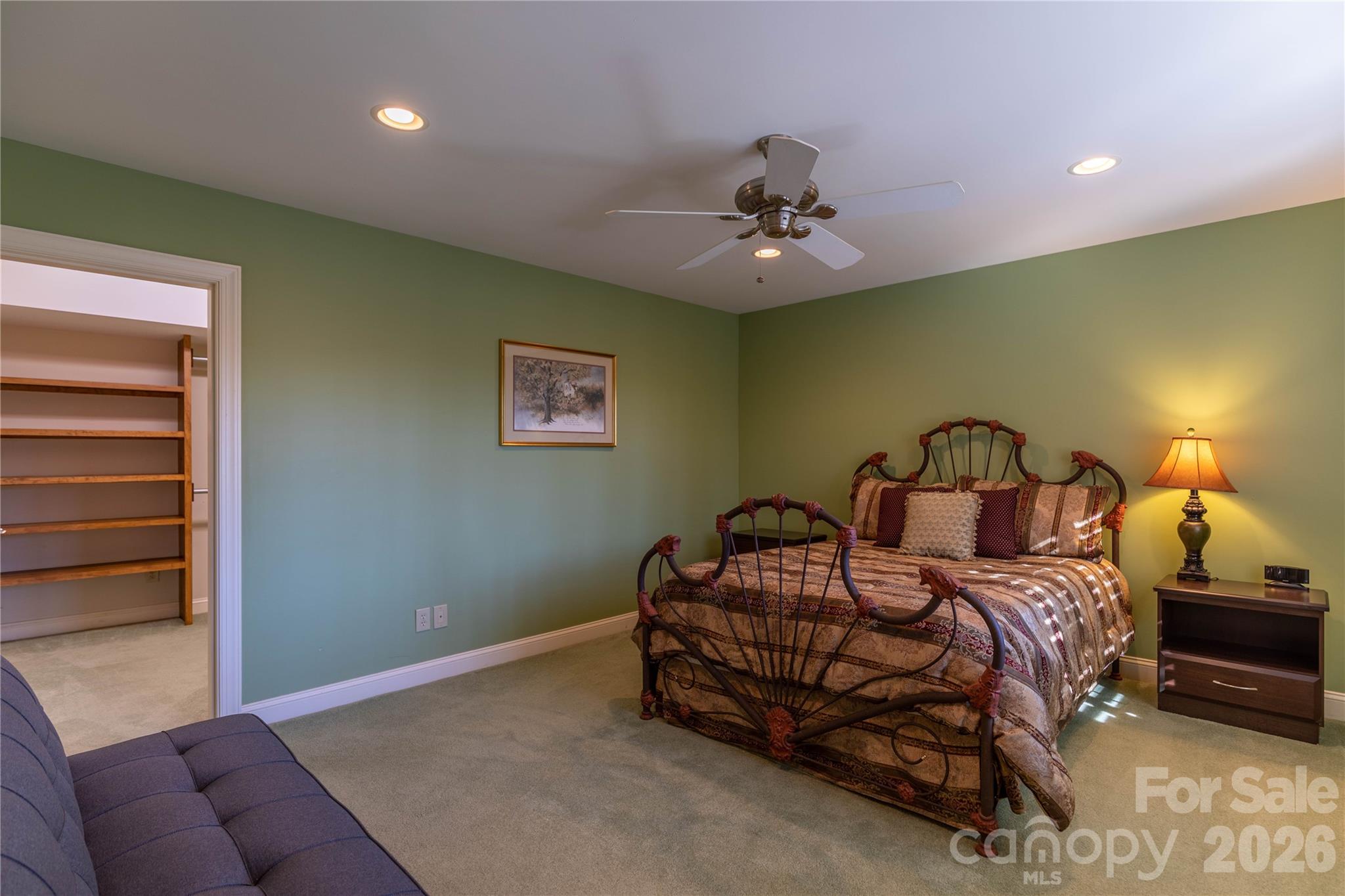 446 Windridge Drive — Sugar Grove