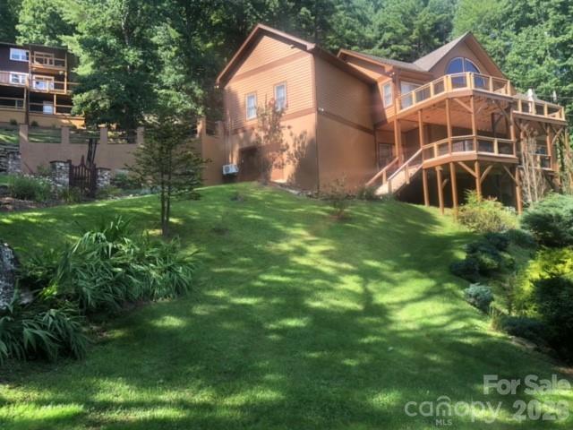 446 Windridge Drive — Sugar Grove