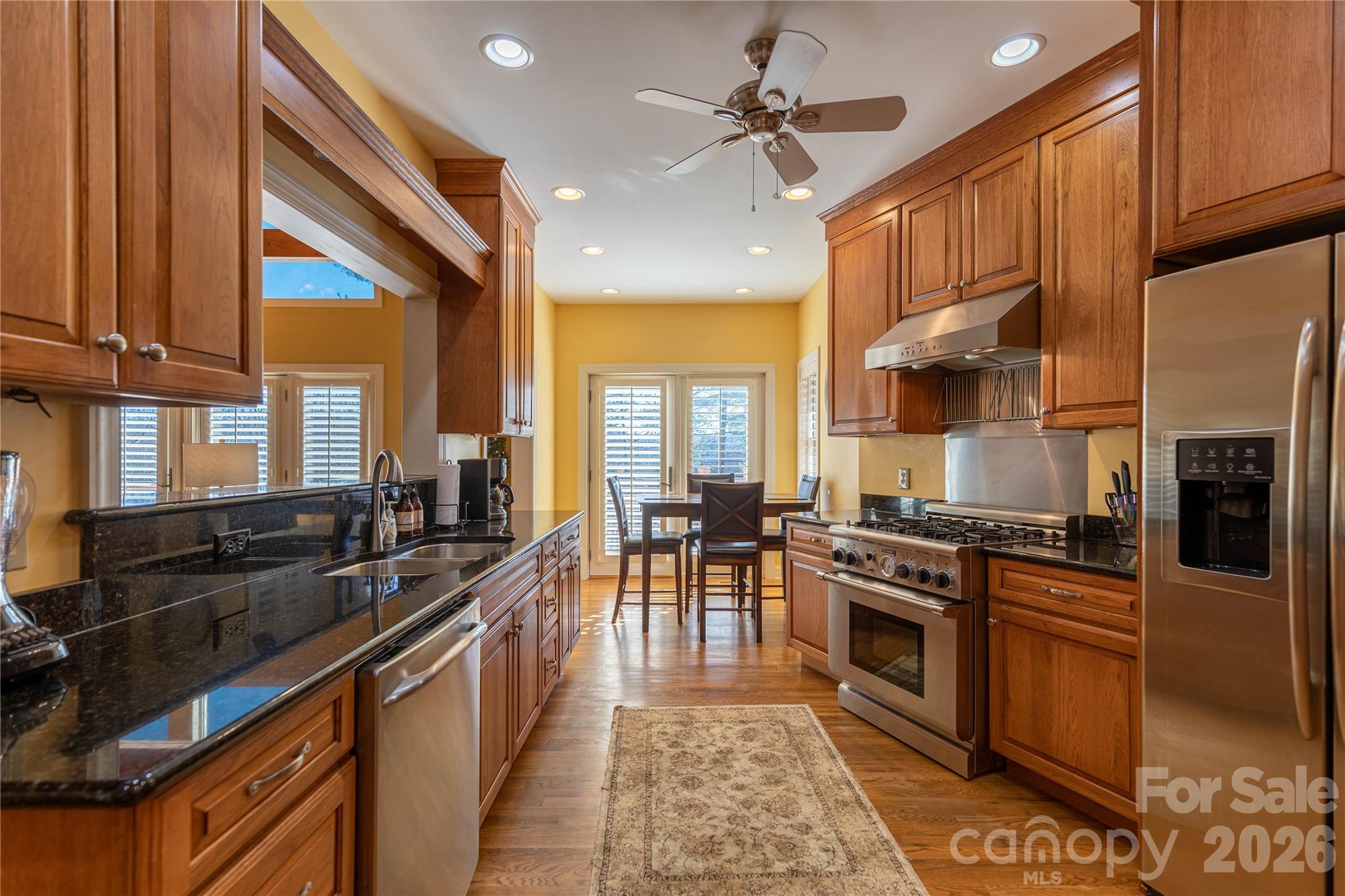 446 Windridge Drive — Sugar Grove