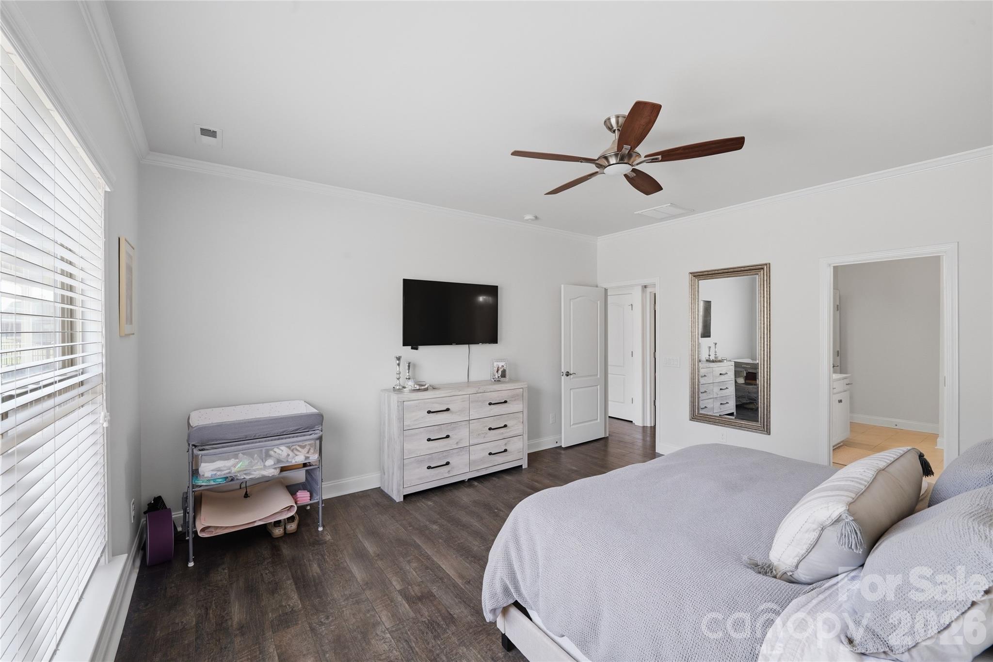 10511 Honeyfur Court — Charlotte