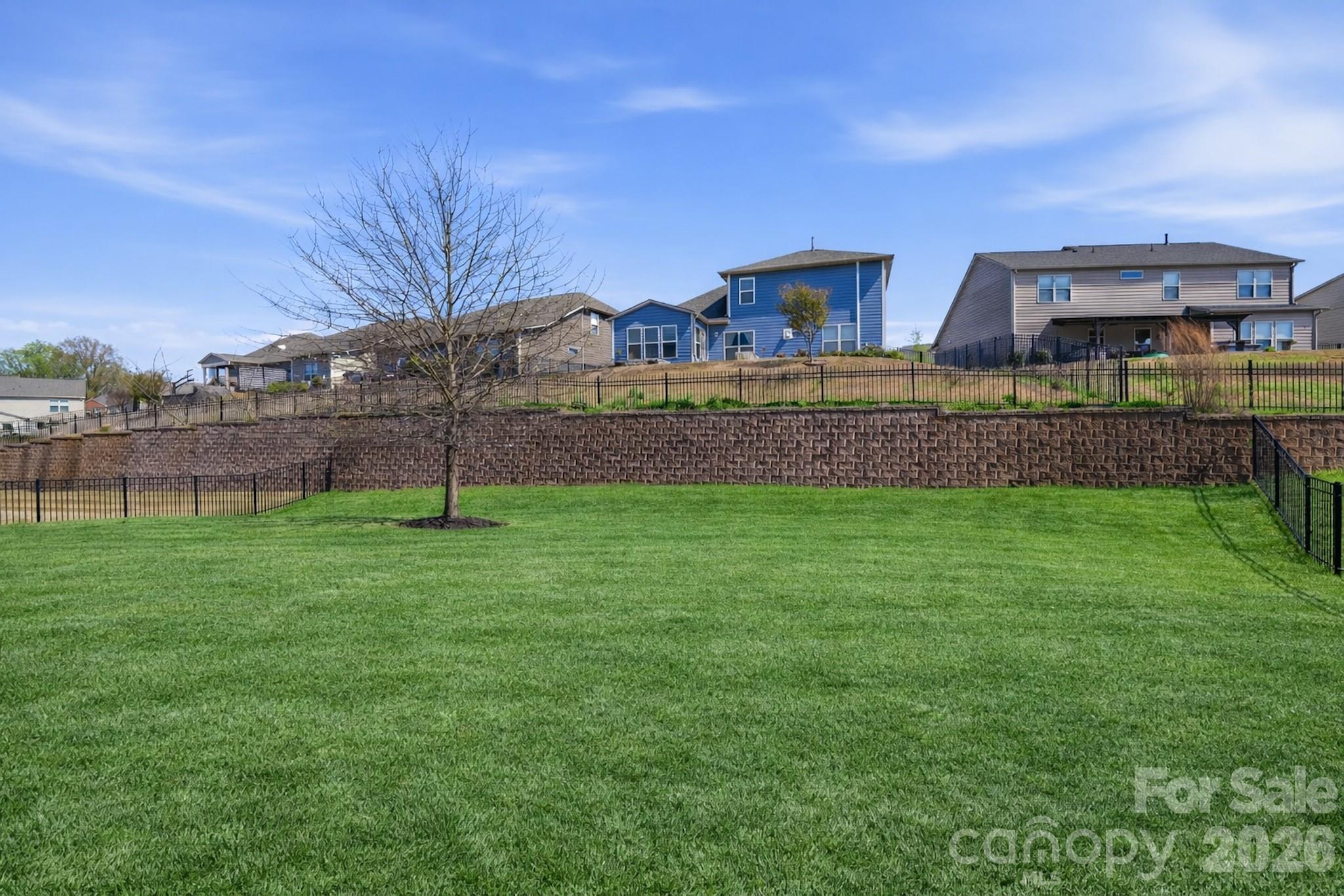 10511 Honeyfur Court — Charlotte