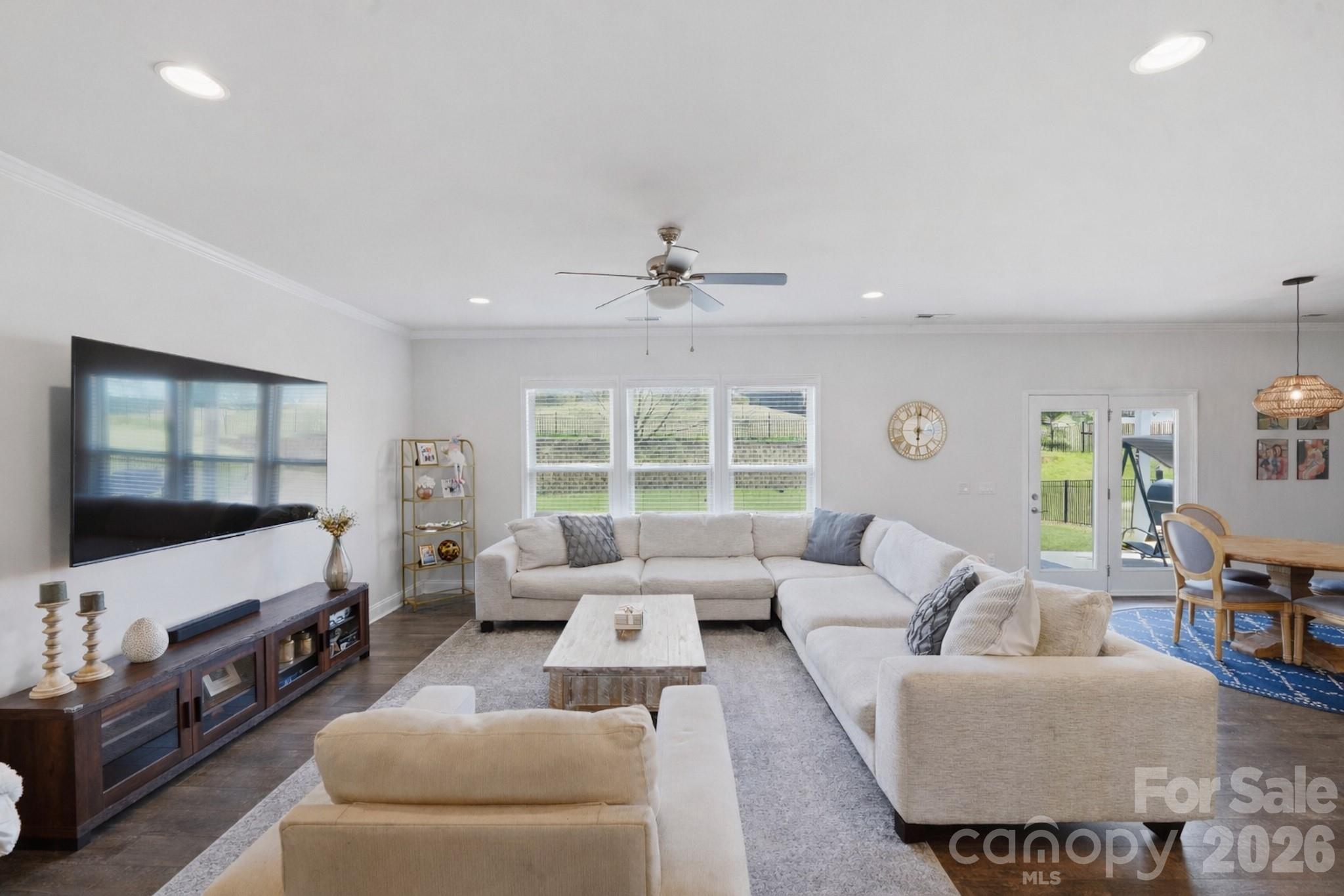 10511 Honeyfur Court — Charlotte