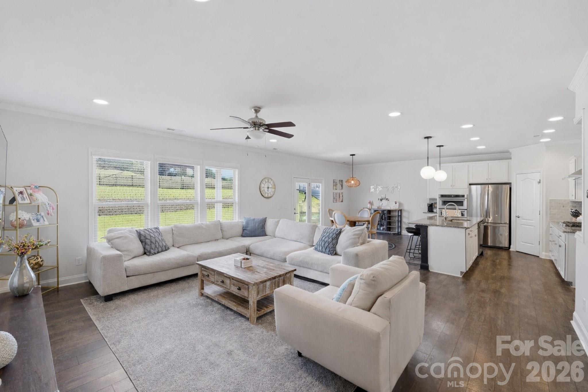 10511 Honeyfur Court — Charlotte
