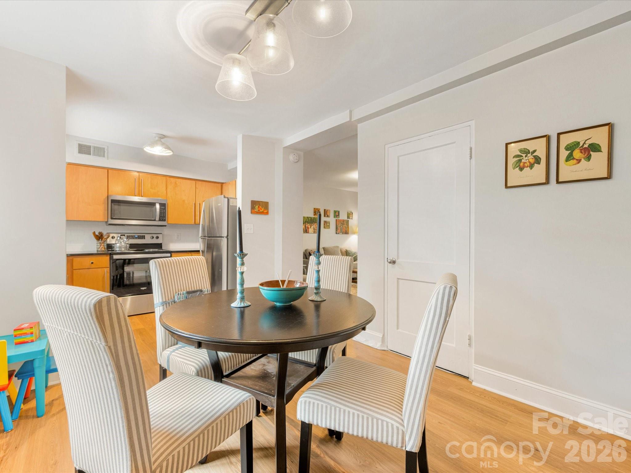 229 N Dotger Avenue #E16 — Charlotte