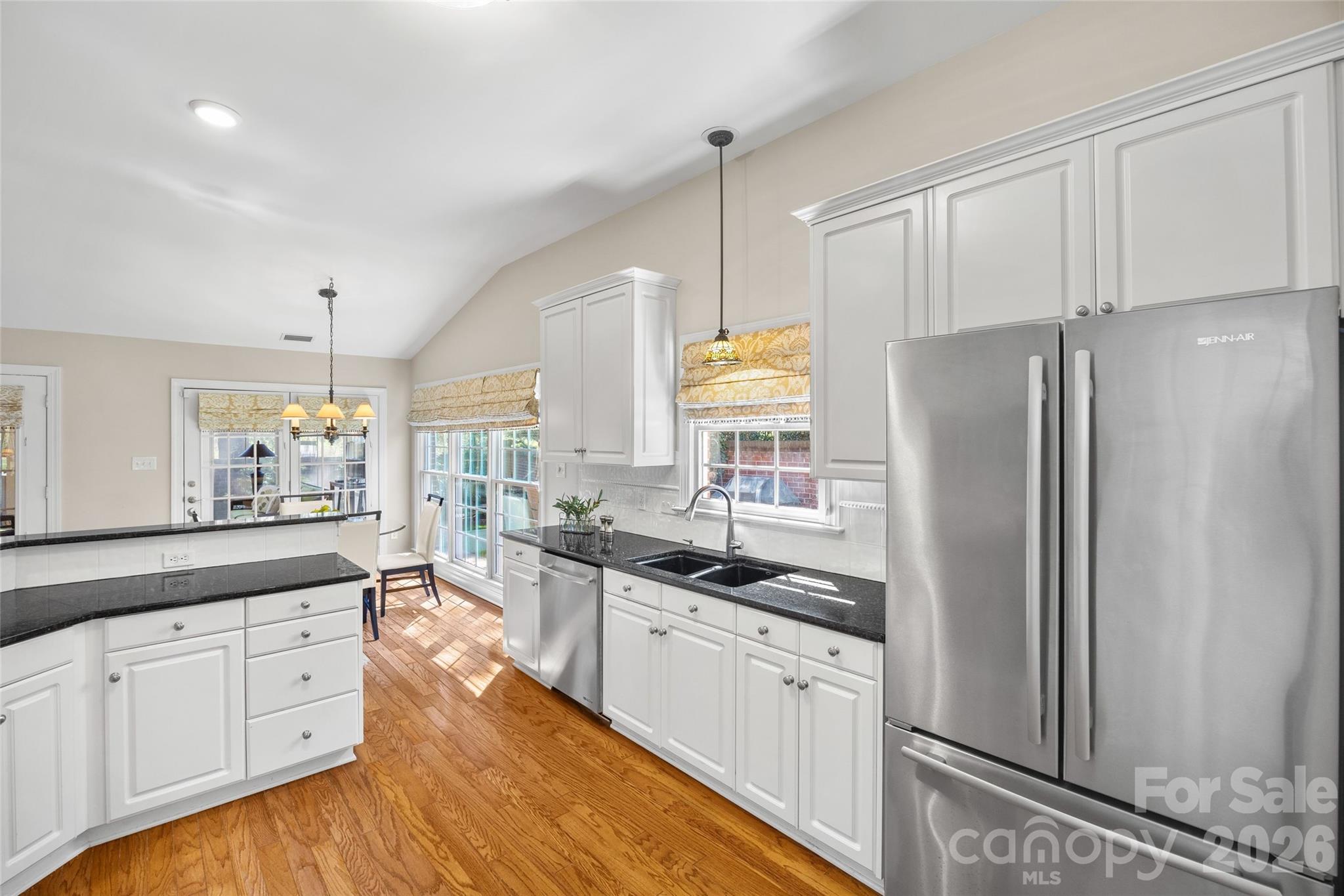 7211 Baniff Circle — Charlotte