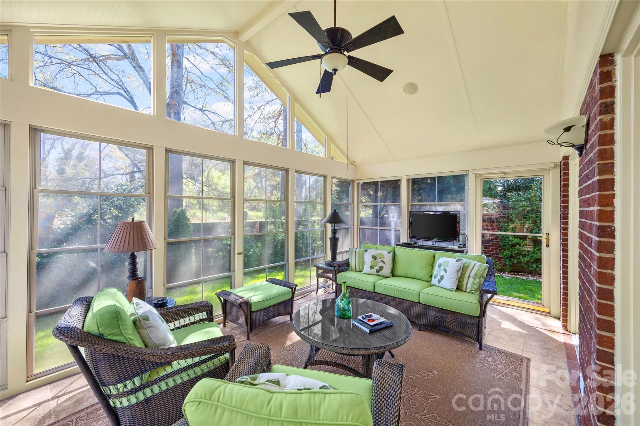 7211 Baniff Circle — Charlotte