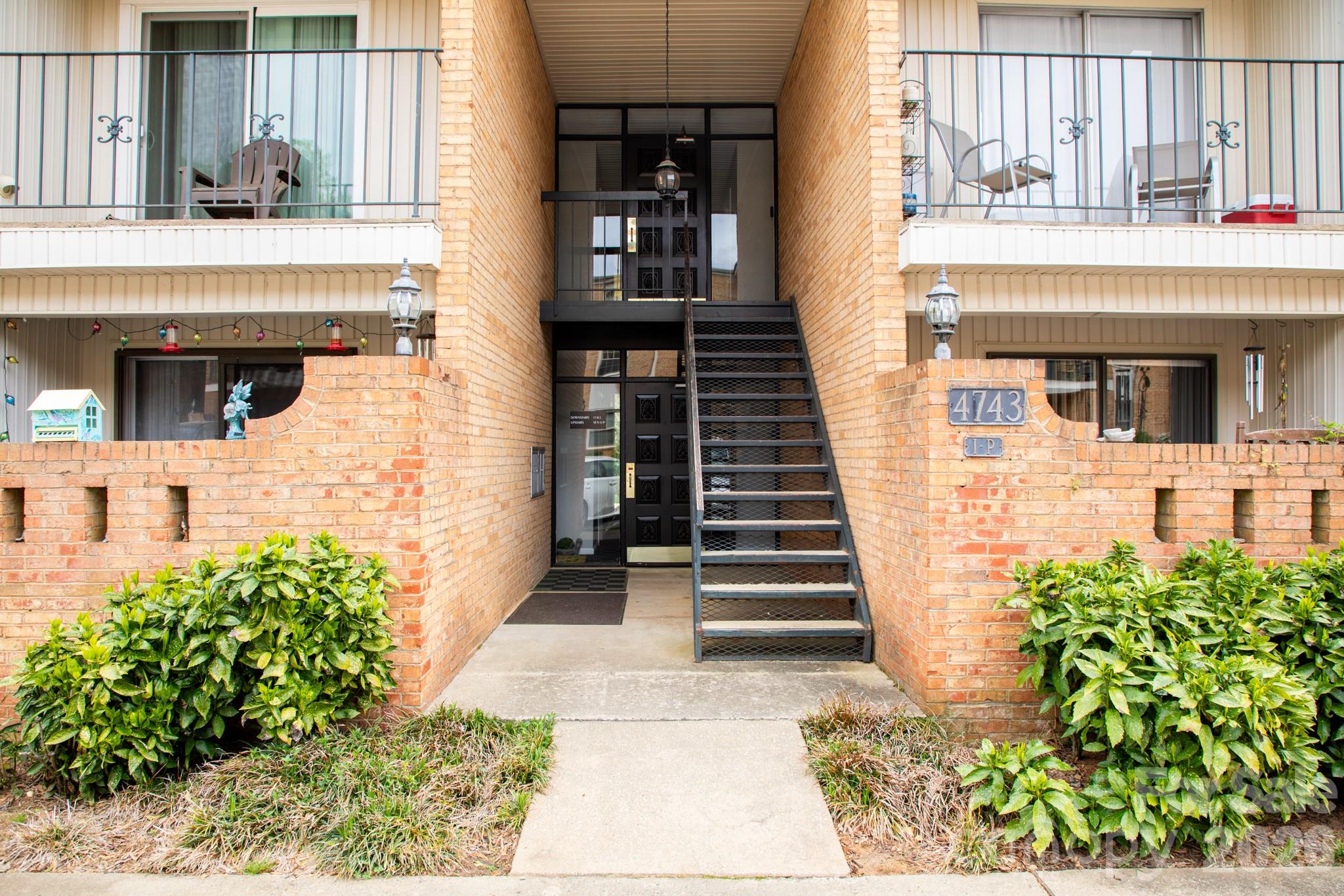 4743 Hedgemore Drive #L — Charlotte