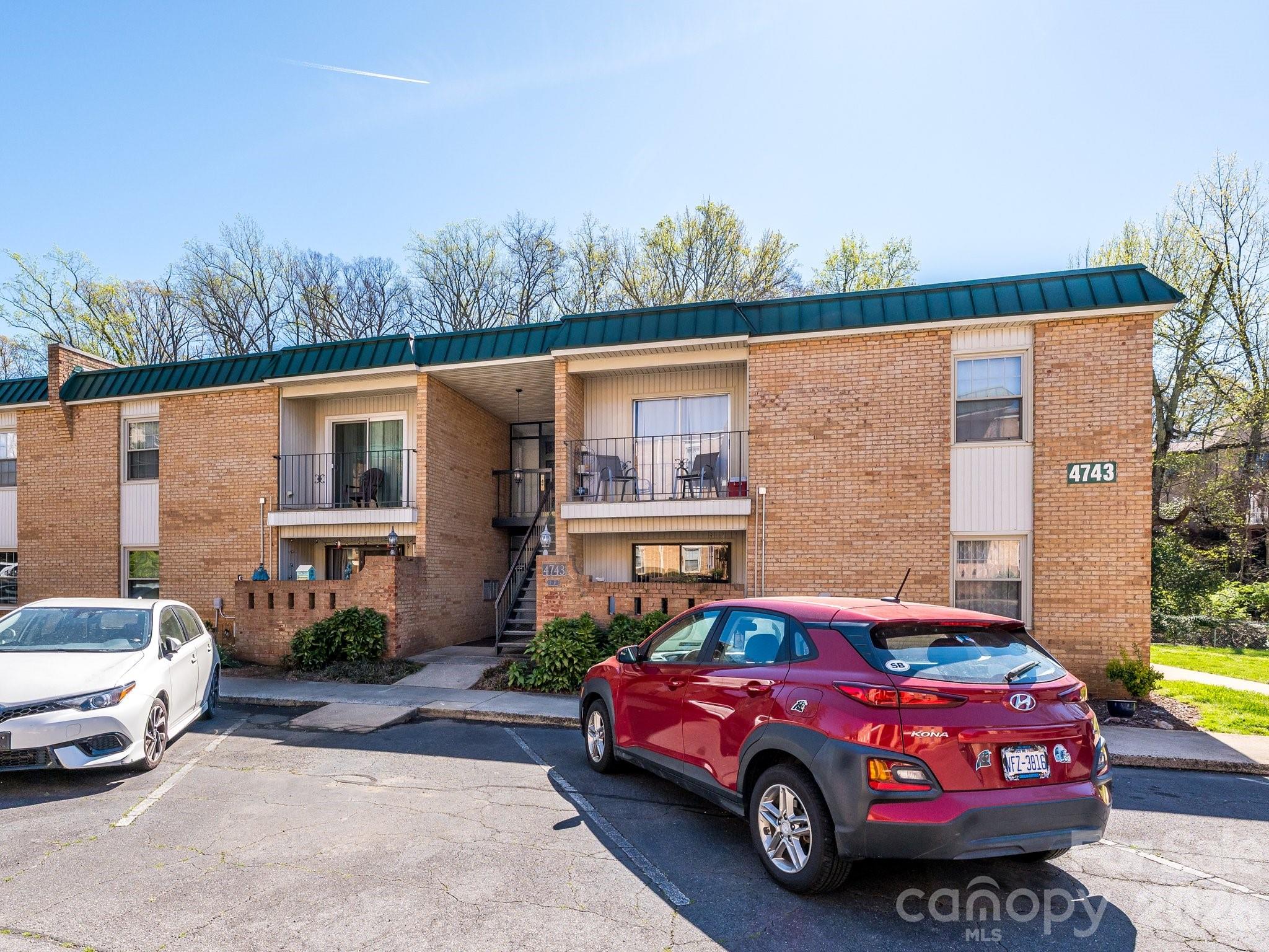 4743 Hedgemore Drive #L — Charlotte