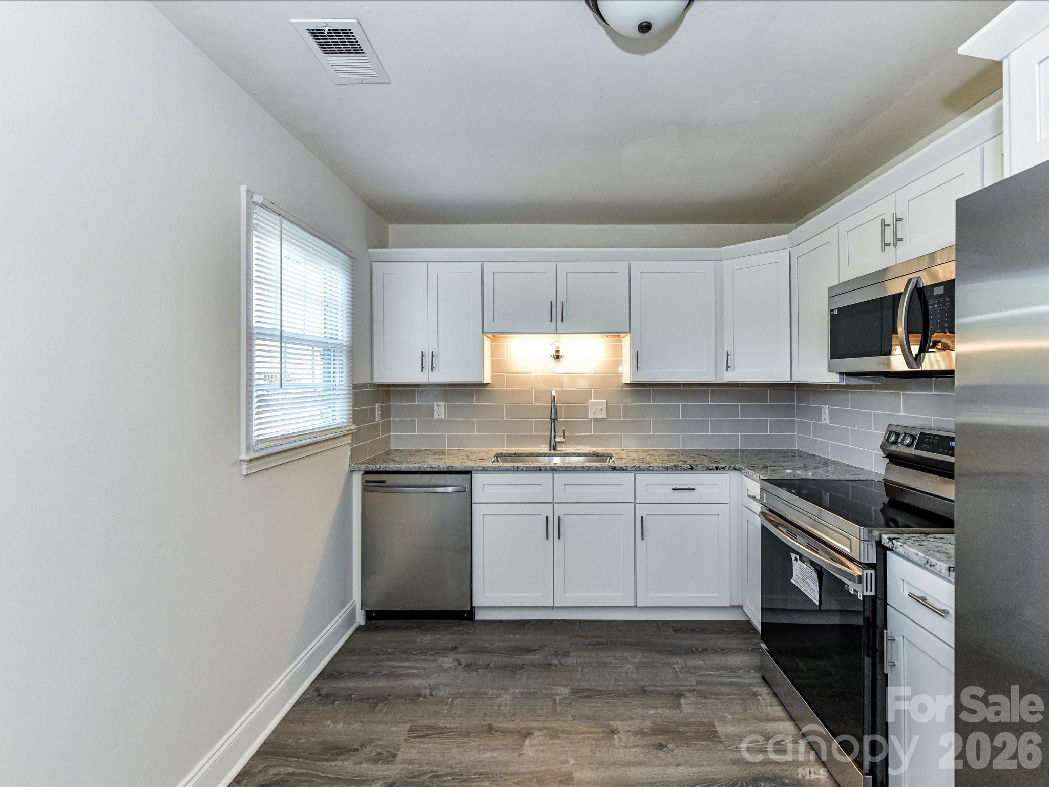 8322 Knights Bridge Road — Charlotte