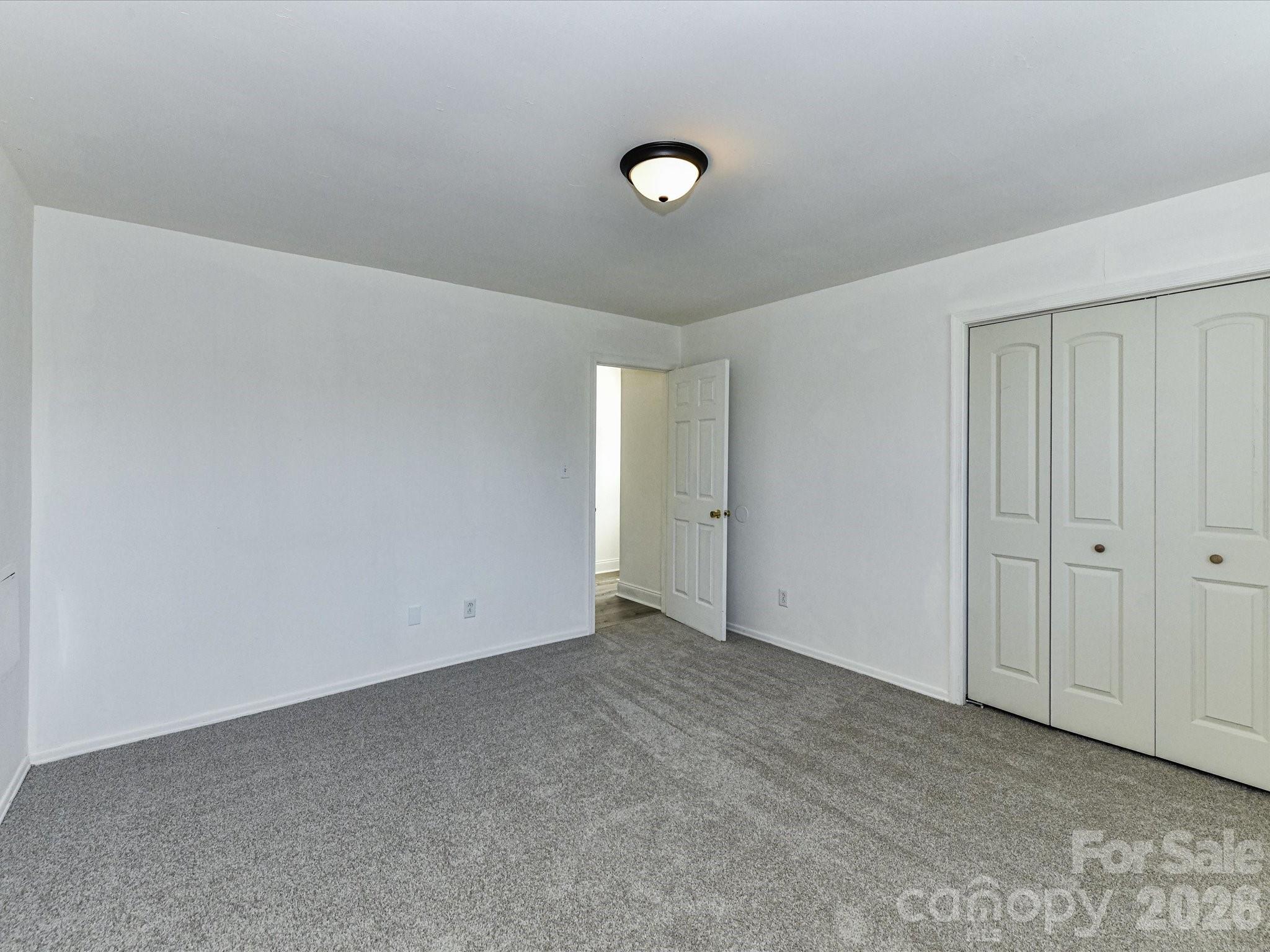 8322 Knights Bridge Road — Charlotte