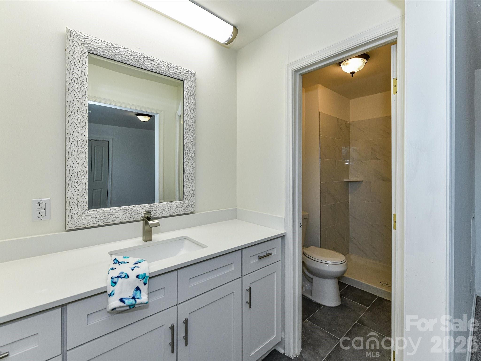 8322 Knights Bridge Road — Charlotte