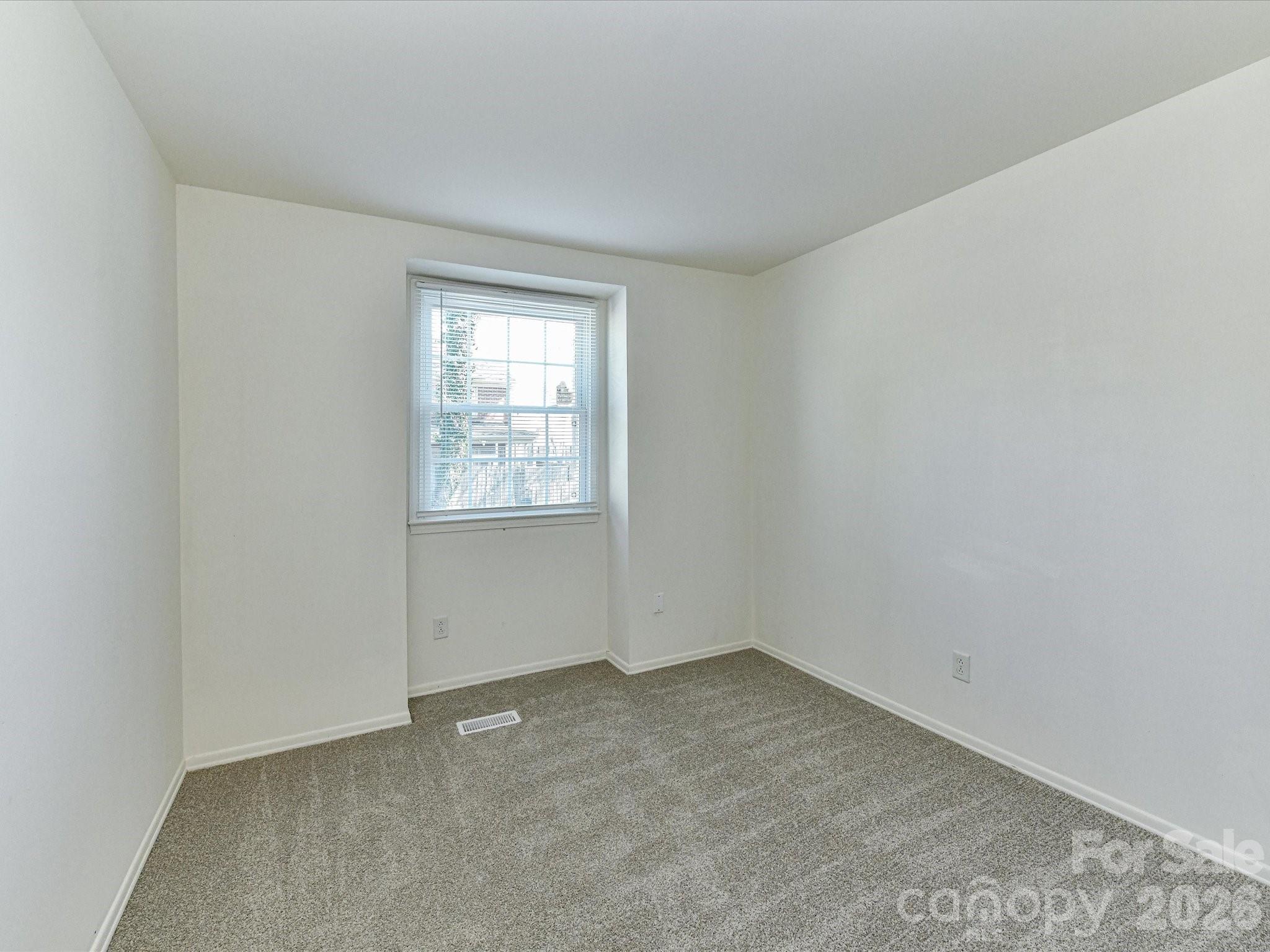 8322 Knights Bridge Road — Charlotte